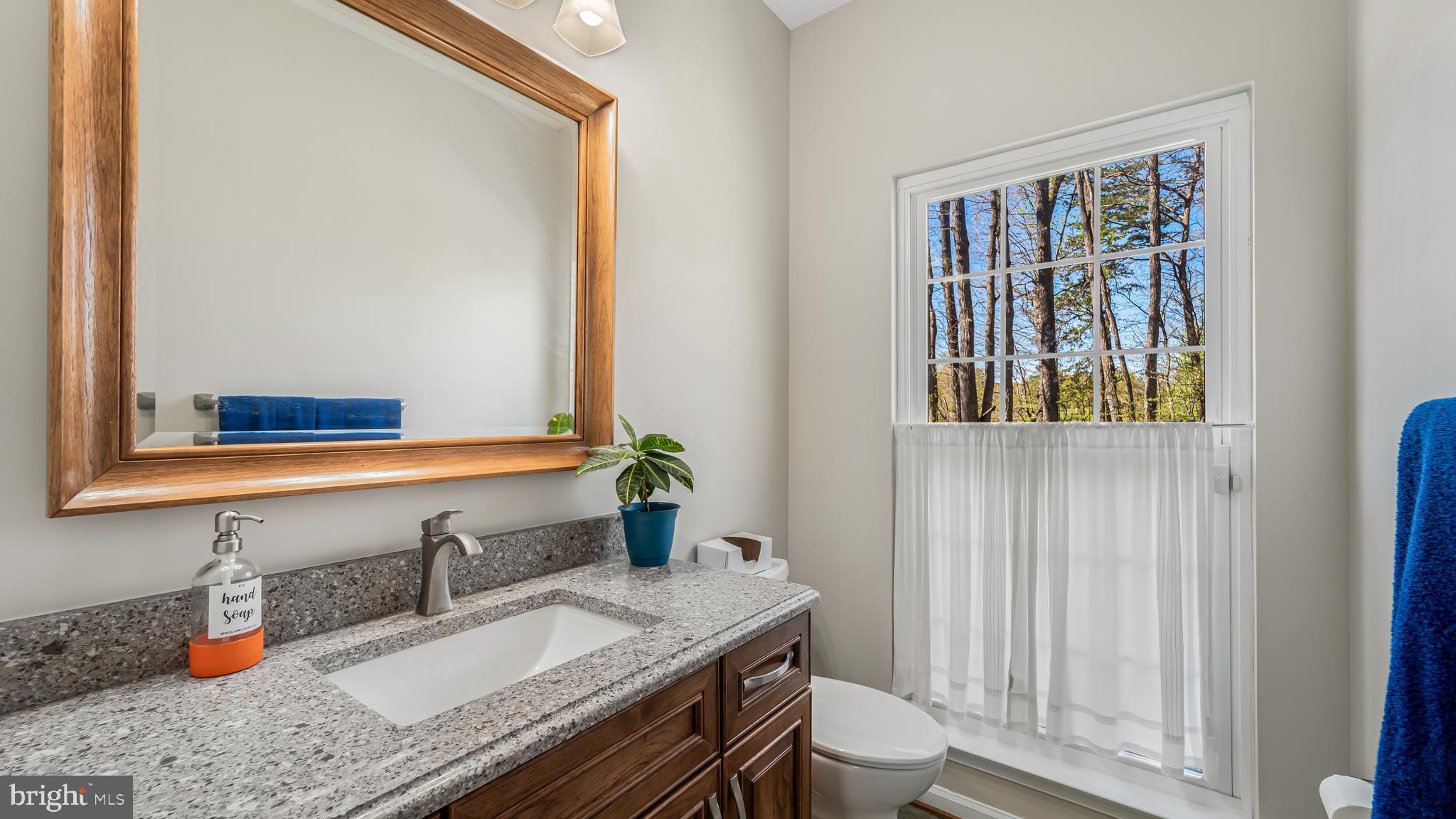 TWIN OAKS FARM - Residential