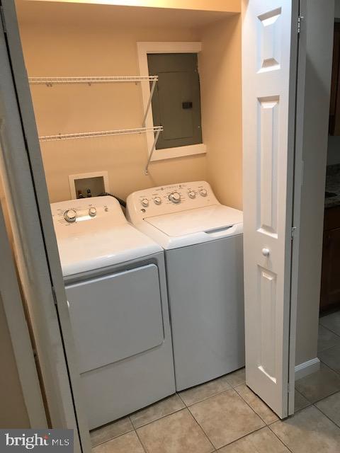 STONEGATE CONDO - Residential Lease