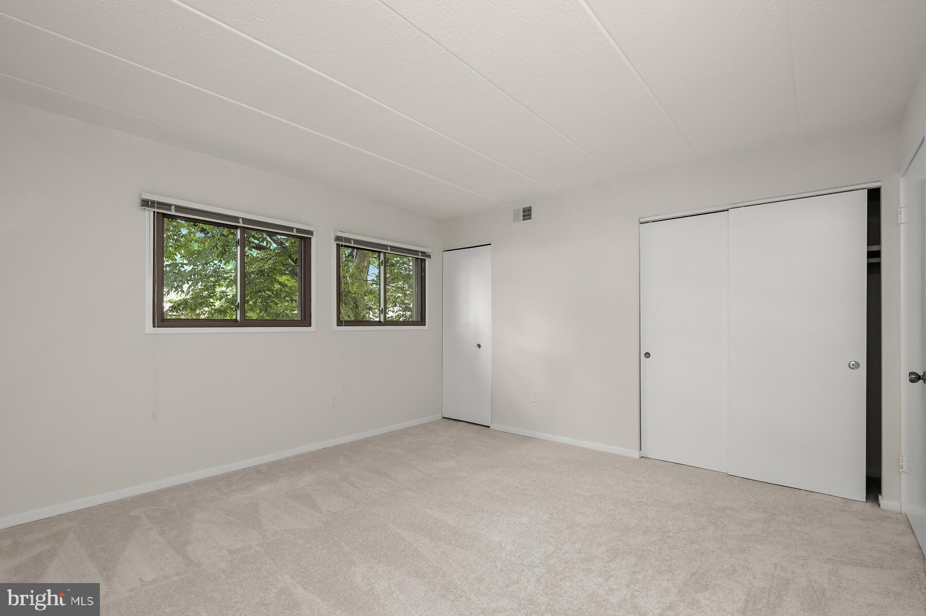 DEERING WOODS - Residential