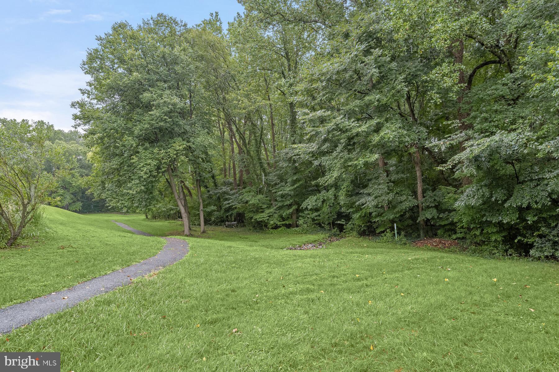 DEERING WOODS - Residential