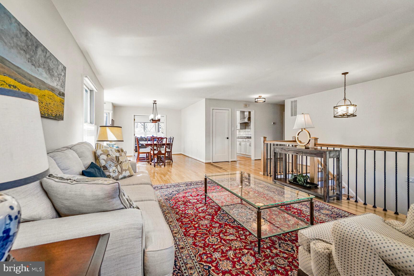 MARLBOROUGH - Residential