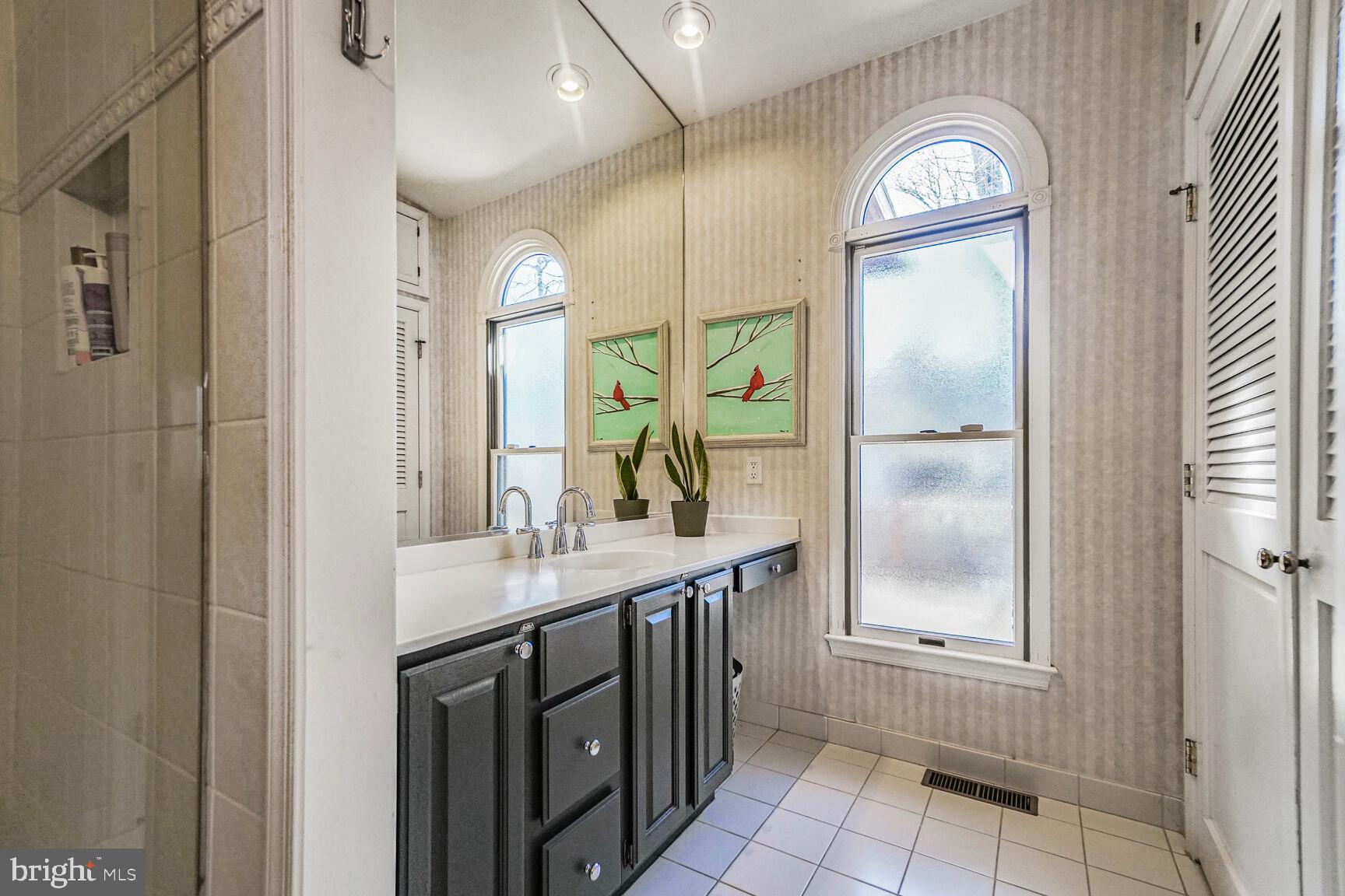 MARLBOROUGH - Residential