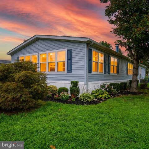 Mobile Home For Sale - 6 Devon Lane #45324<br/> LEWES, DE 19958