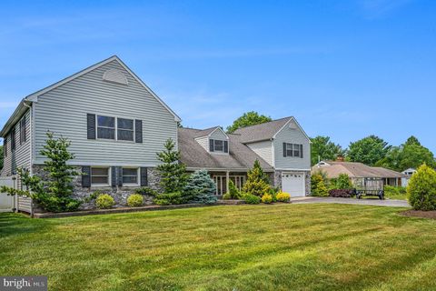 Photo of 903 Germantown Pike, PLYMOUTH MEETING, PA 19462 (MLS # PAMC2166320)