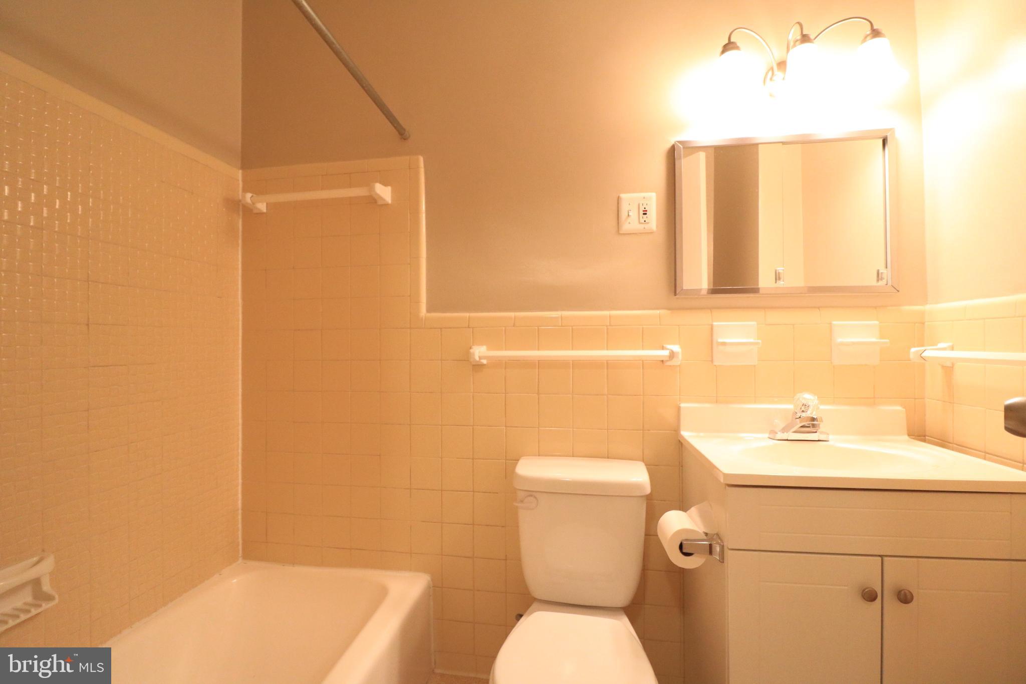 GROSVENOR PARK - Residential Lease