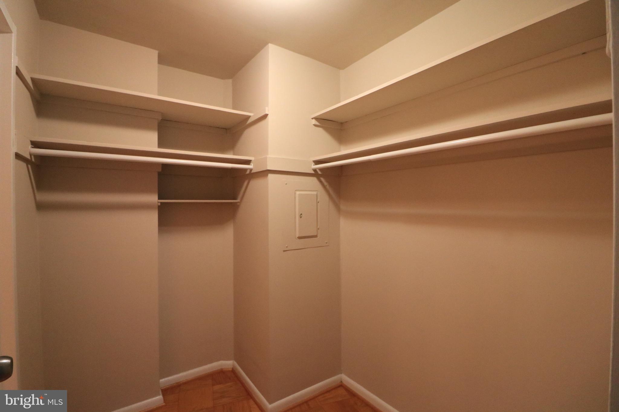 GROSVENOR PARK - Residential Lease