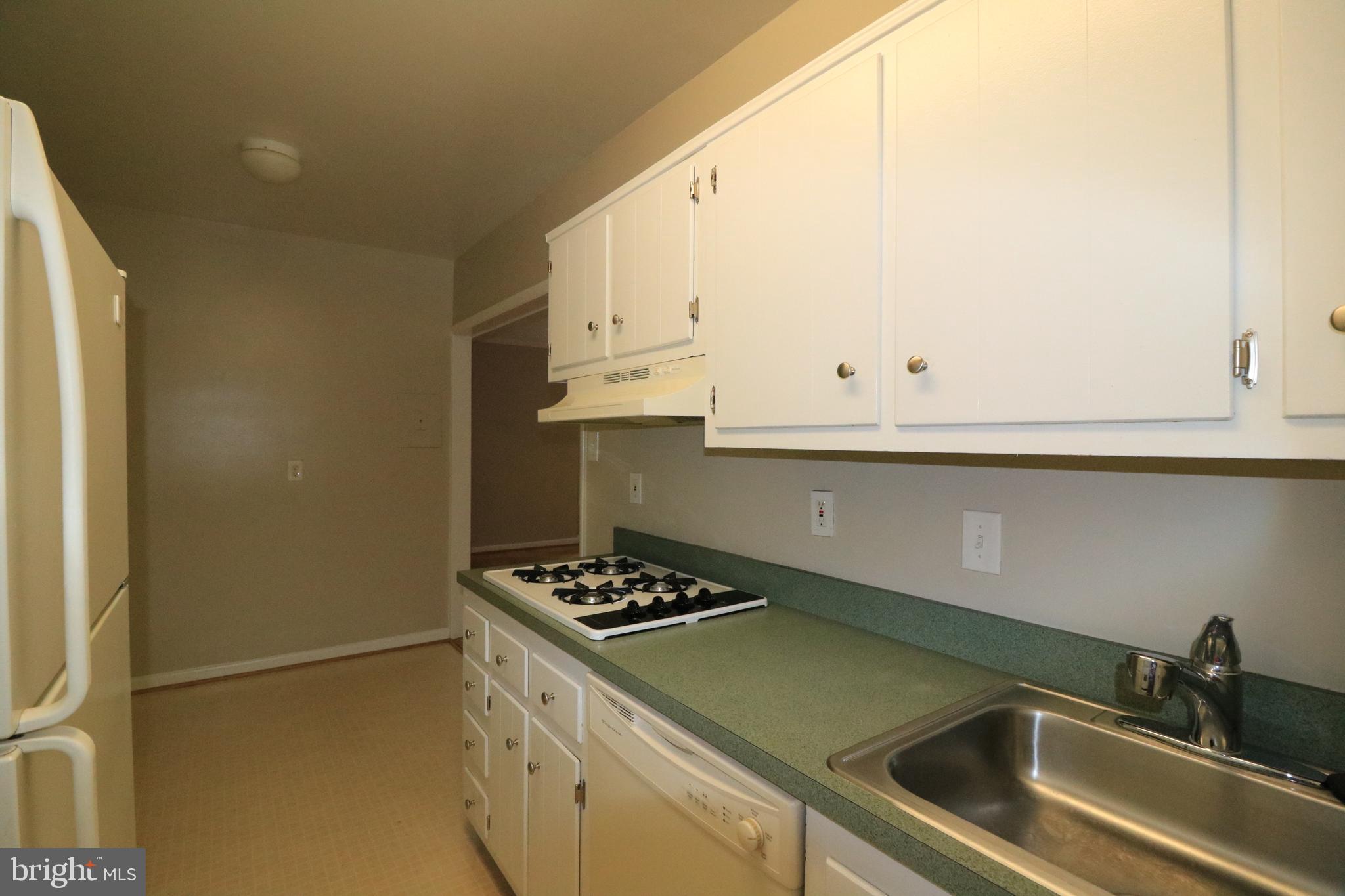 10500 ROCKVILLE 303