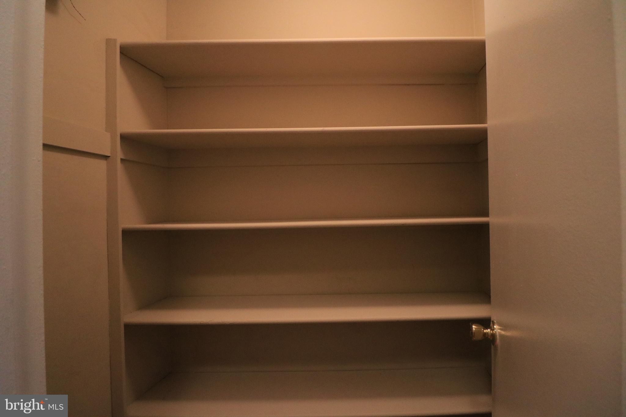 GROSVENOR PARK - Residential Lease