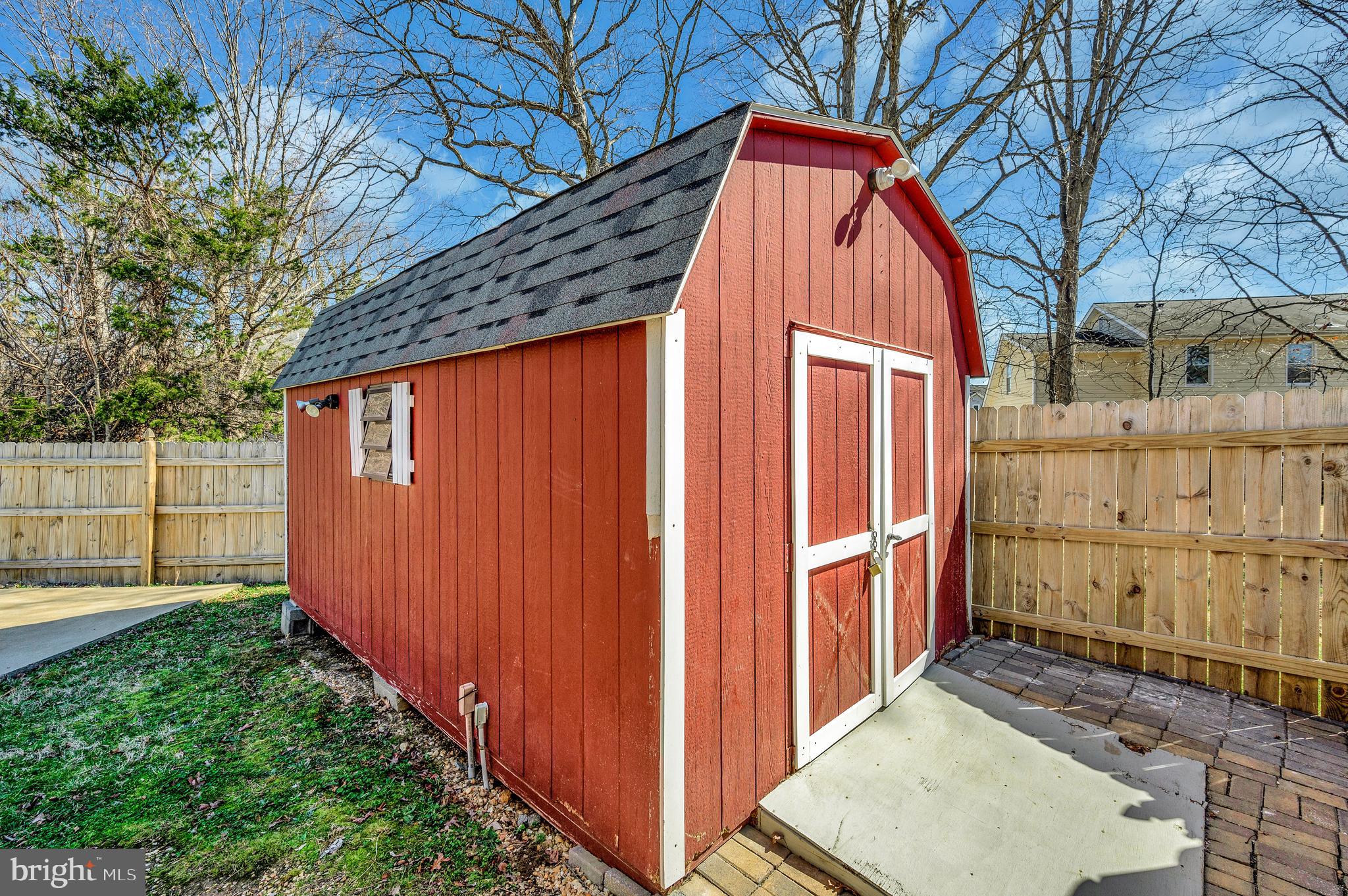 CHANCELLOR GREEN - Residential