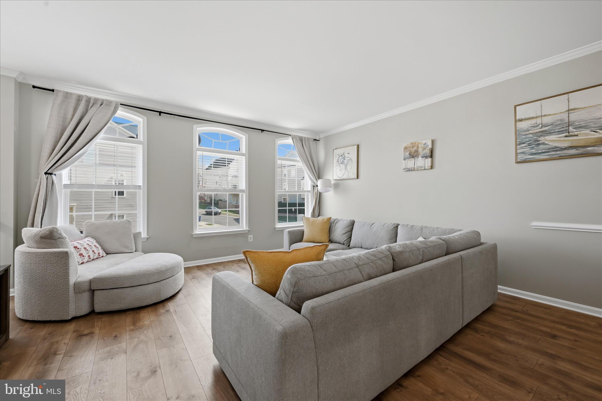 620 HOWITZER TERRACE NE