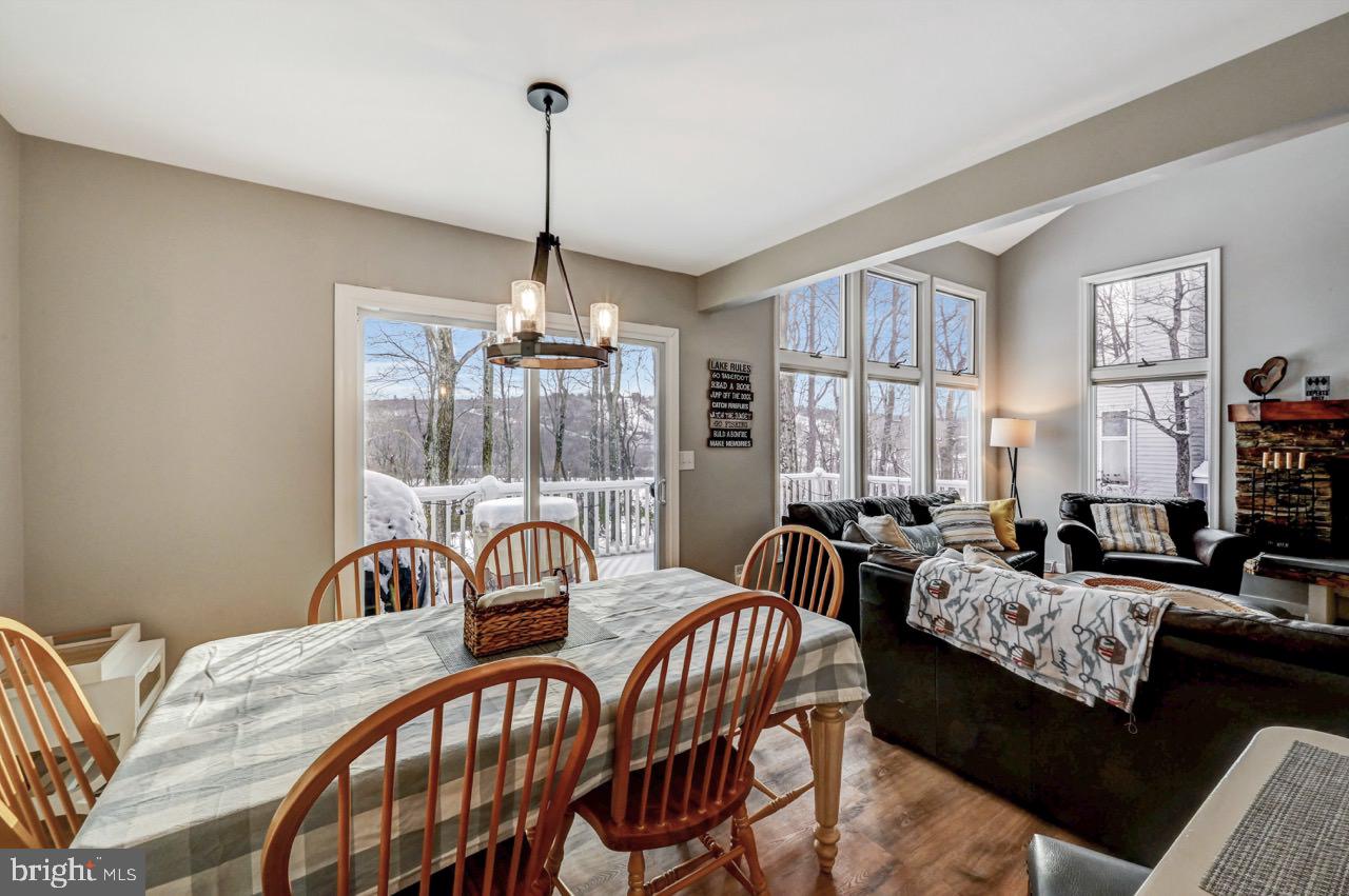 LAURELWOODS - Residential