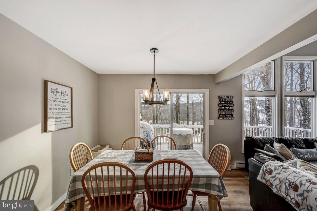 LAURELWOODS - Residential