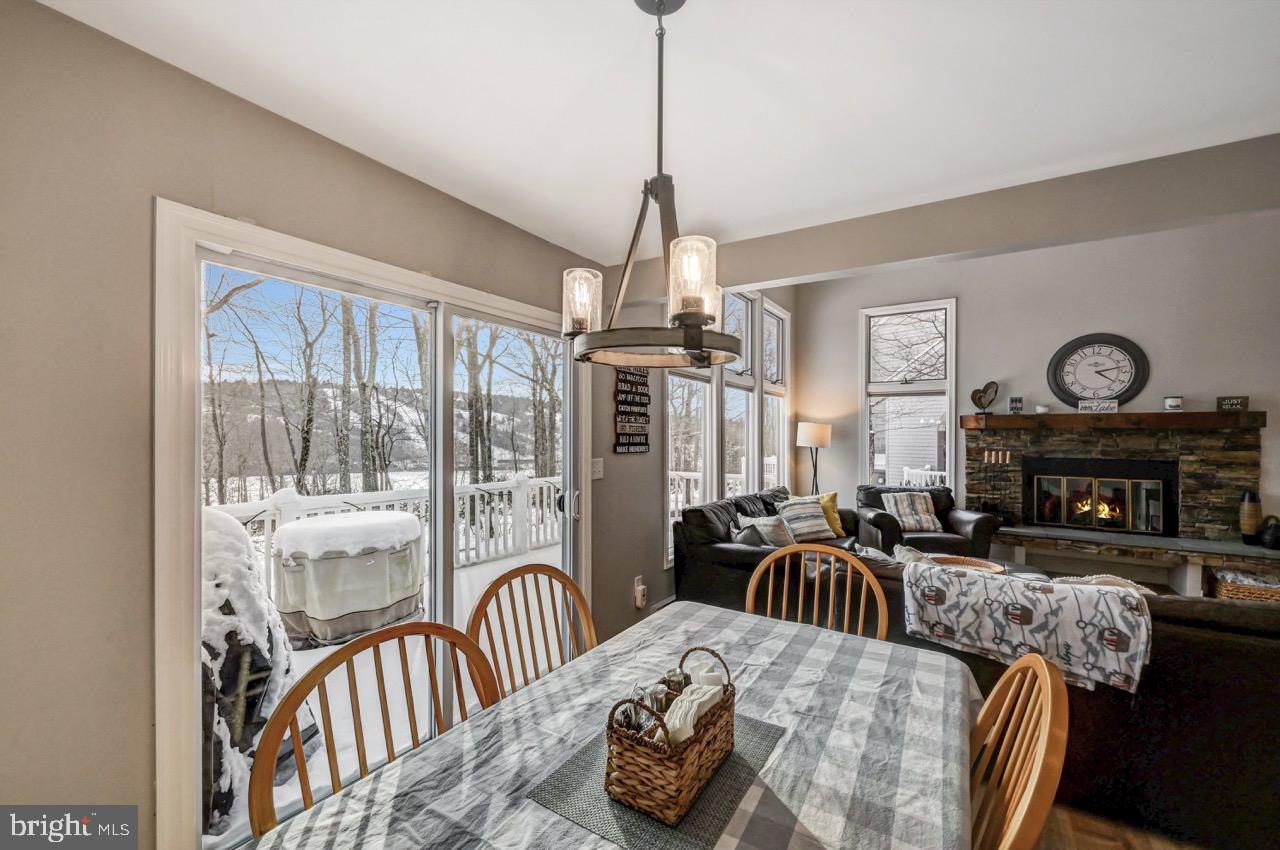 LAURELWOODS - Residential