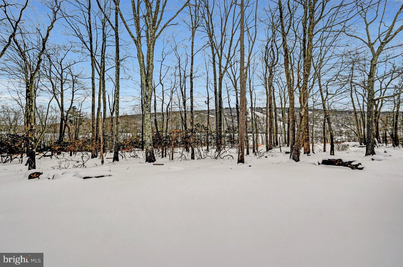 LAURELWOODS - Residential