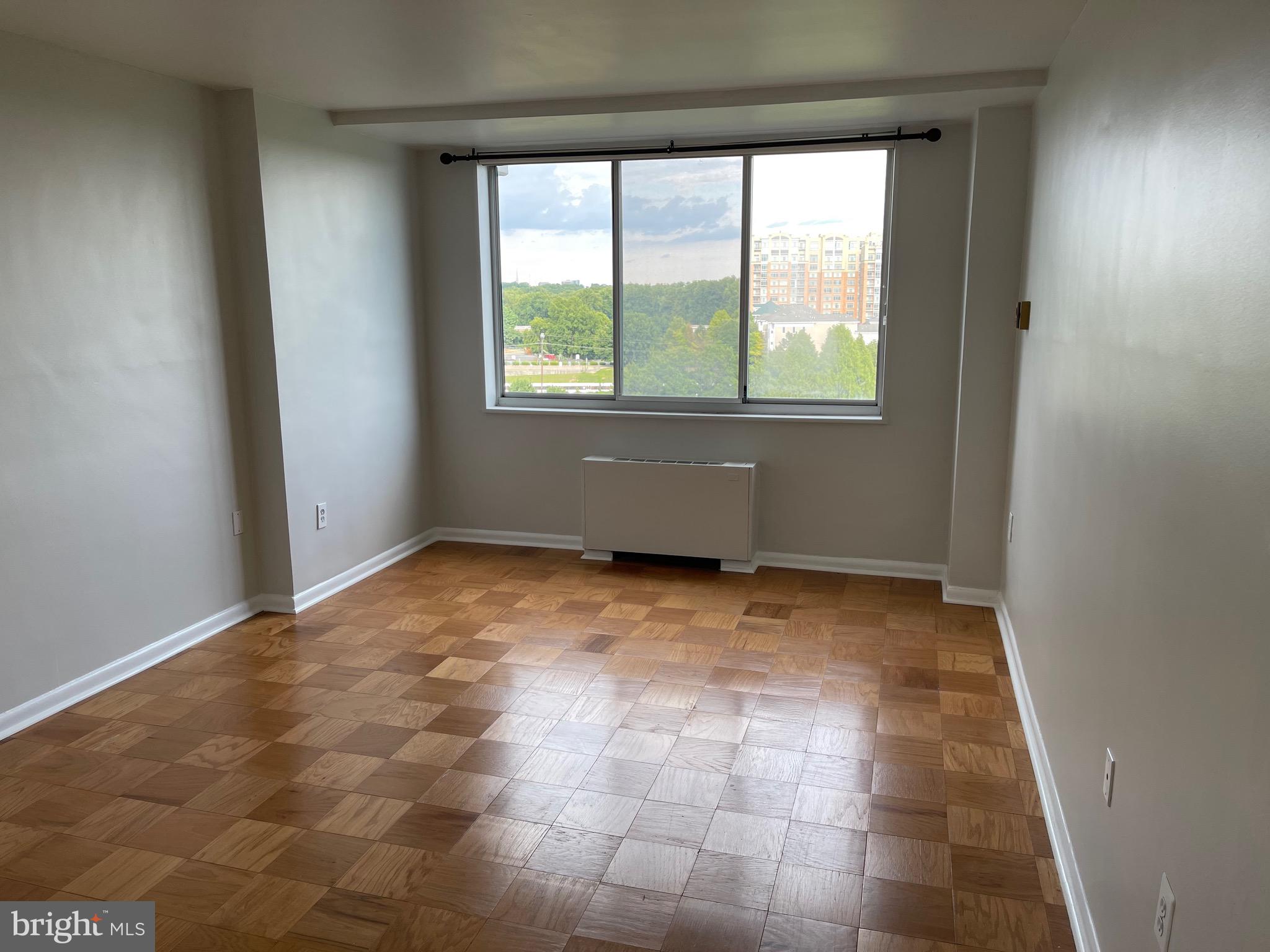 GROSVENOR PARK - Residential Lease