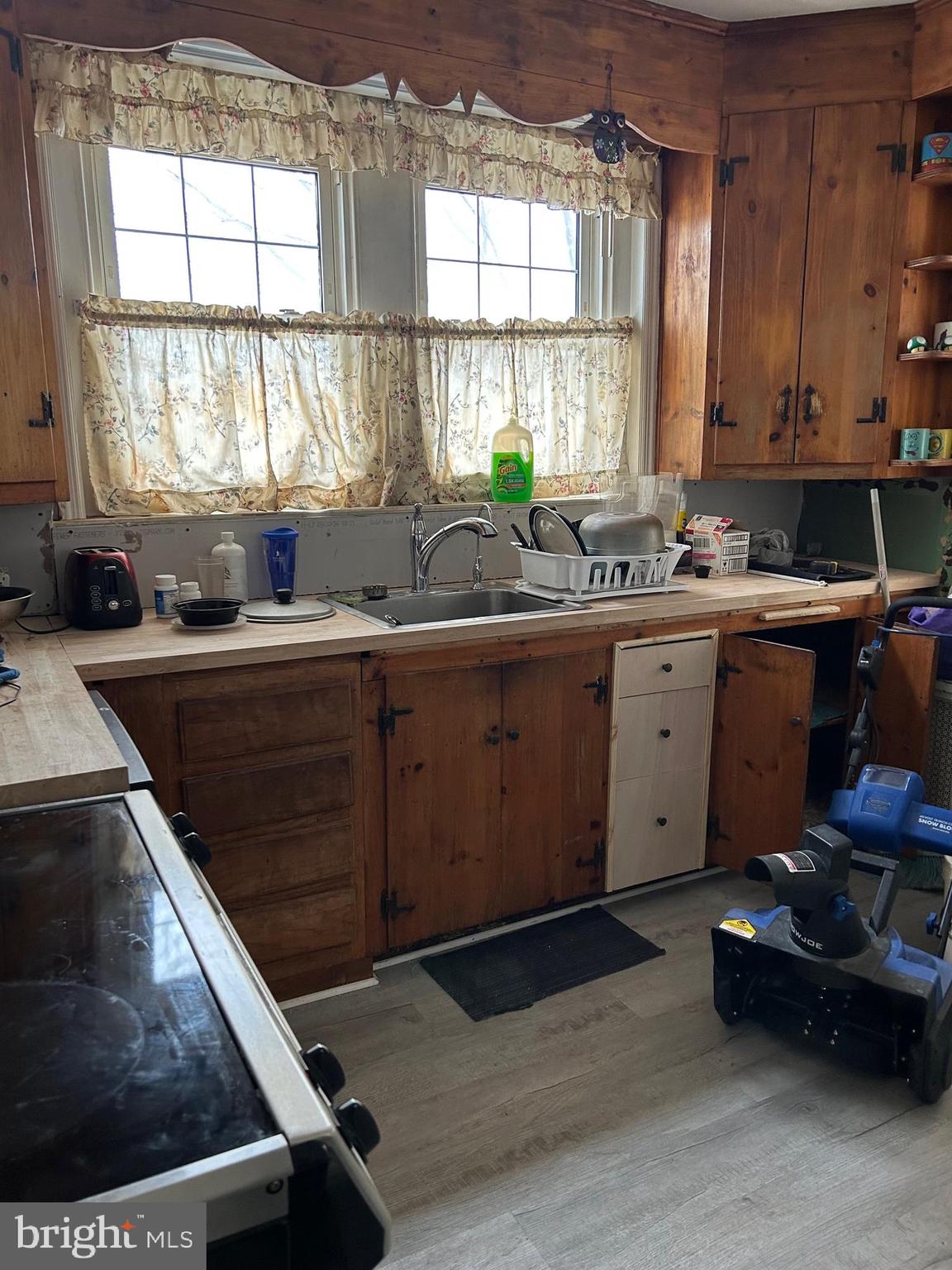 NORRISTOWN - Residential