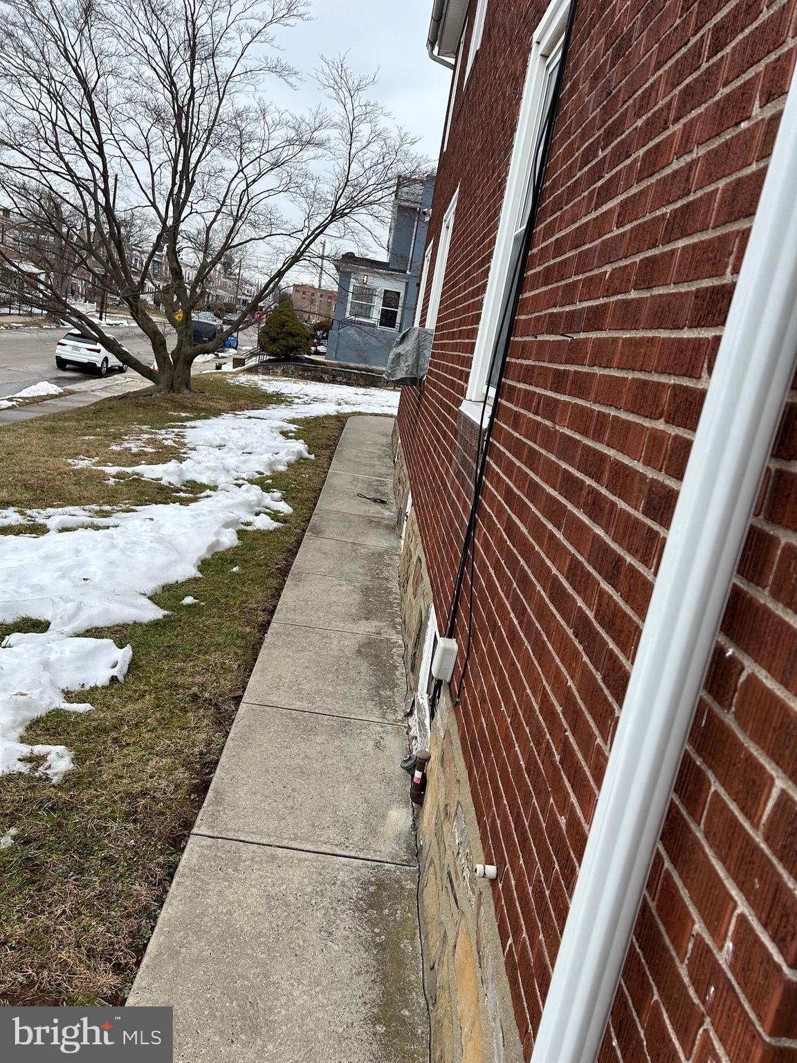 331 W FORNANCE STREET