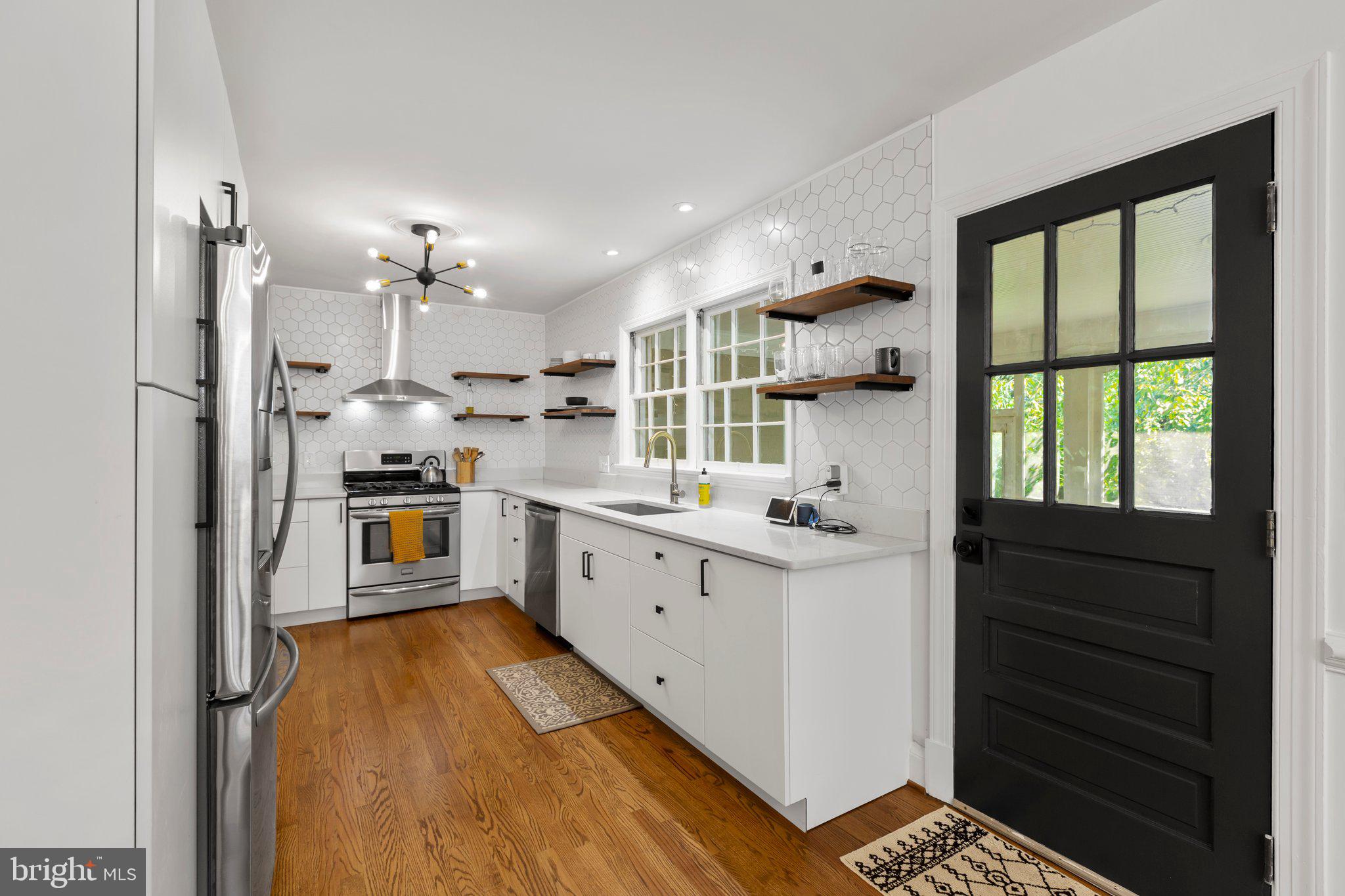 ARGYLE HEIGHTS - Residential