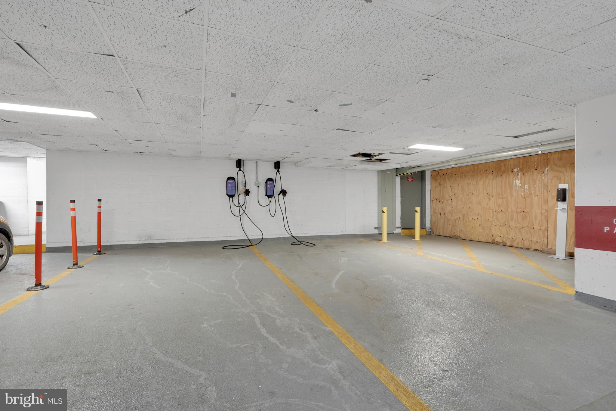 THE ELIZABETH - Residential