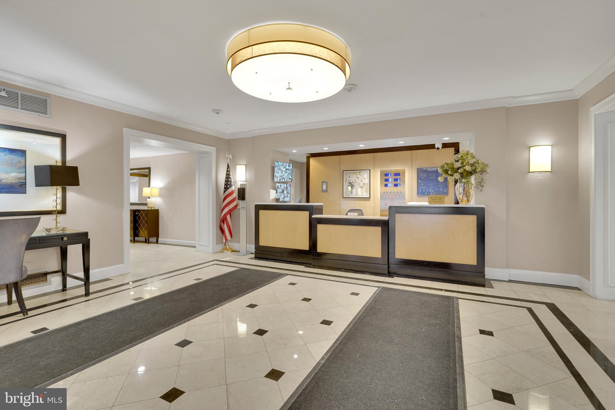 THE ELIZABETH - Residential