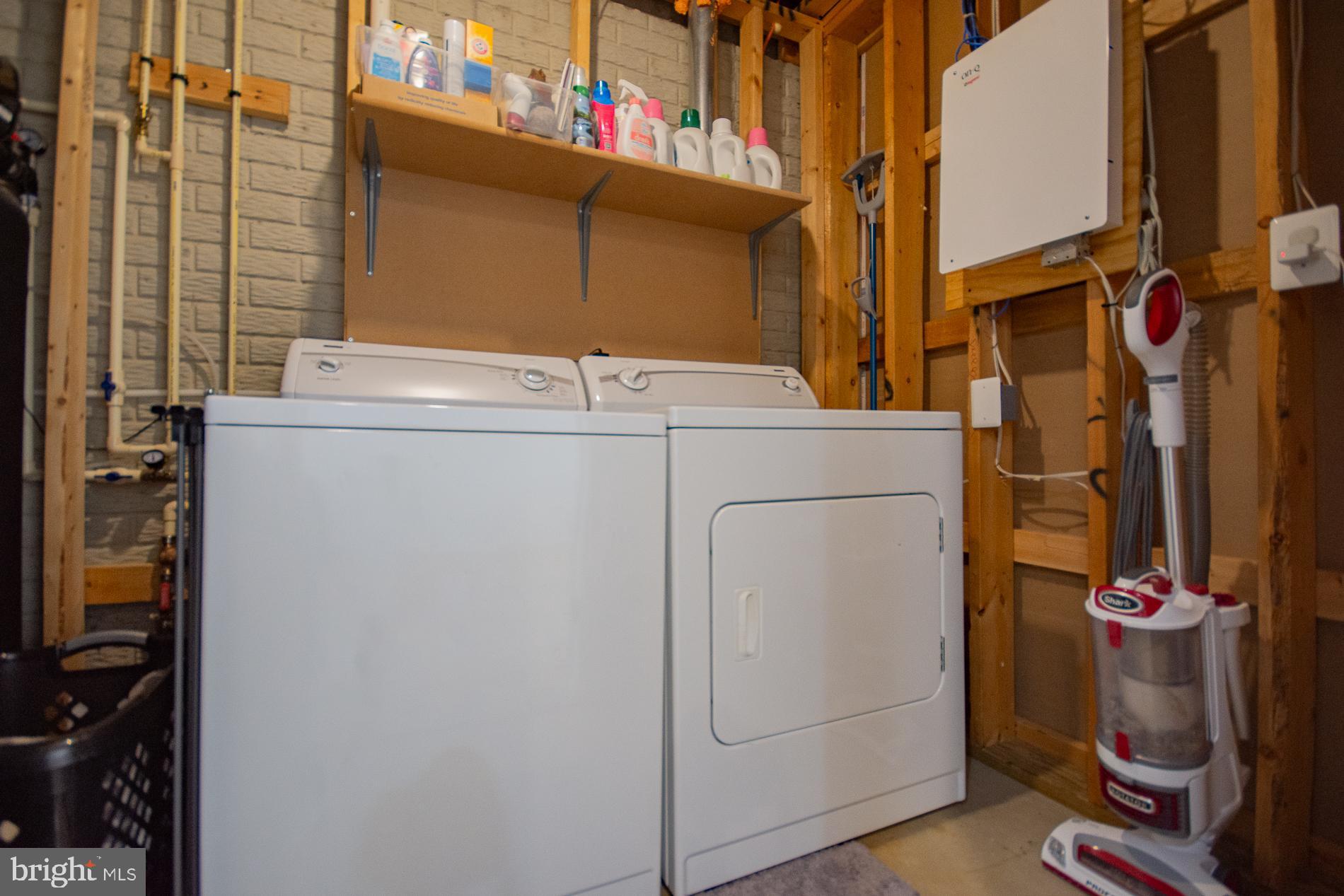 SHENANDOAH SPRINGS - Residential