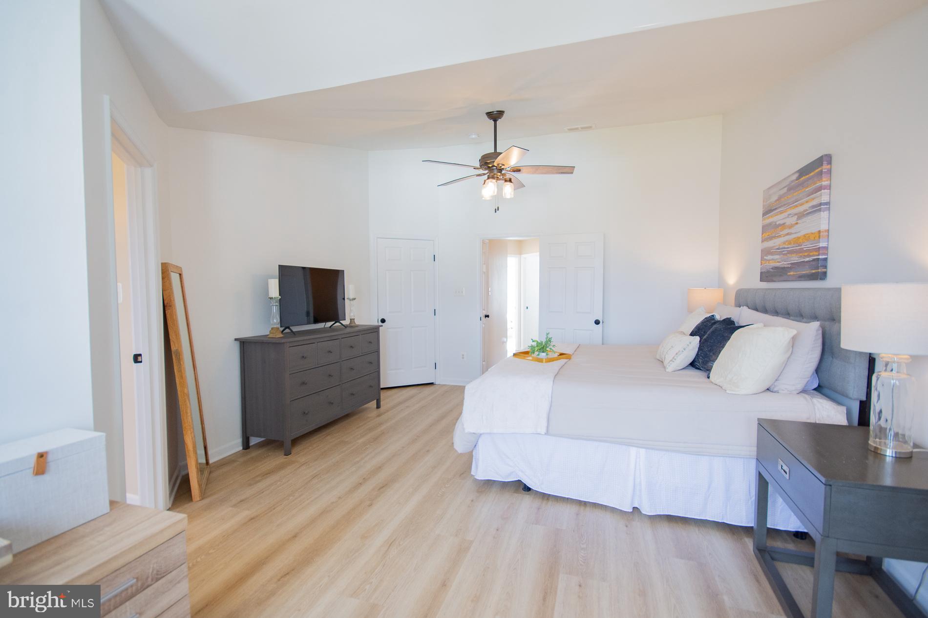 SHENANDOAH SPRINGS - Residential