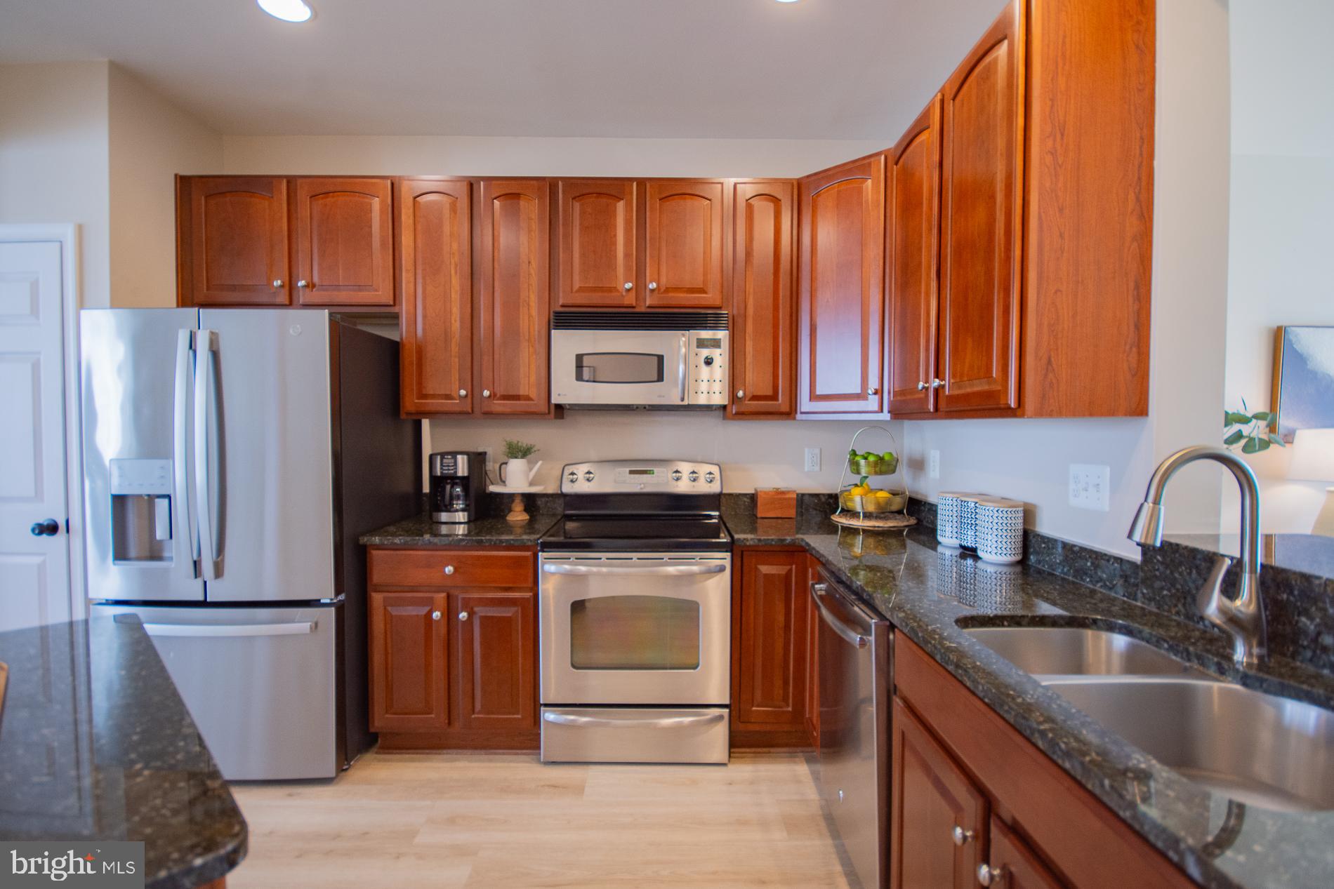 SHENANDOAH SPRINGS - Residential