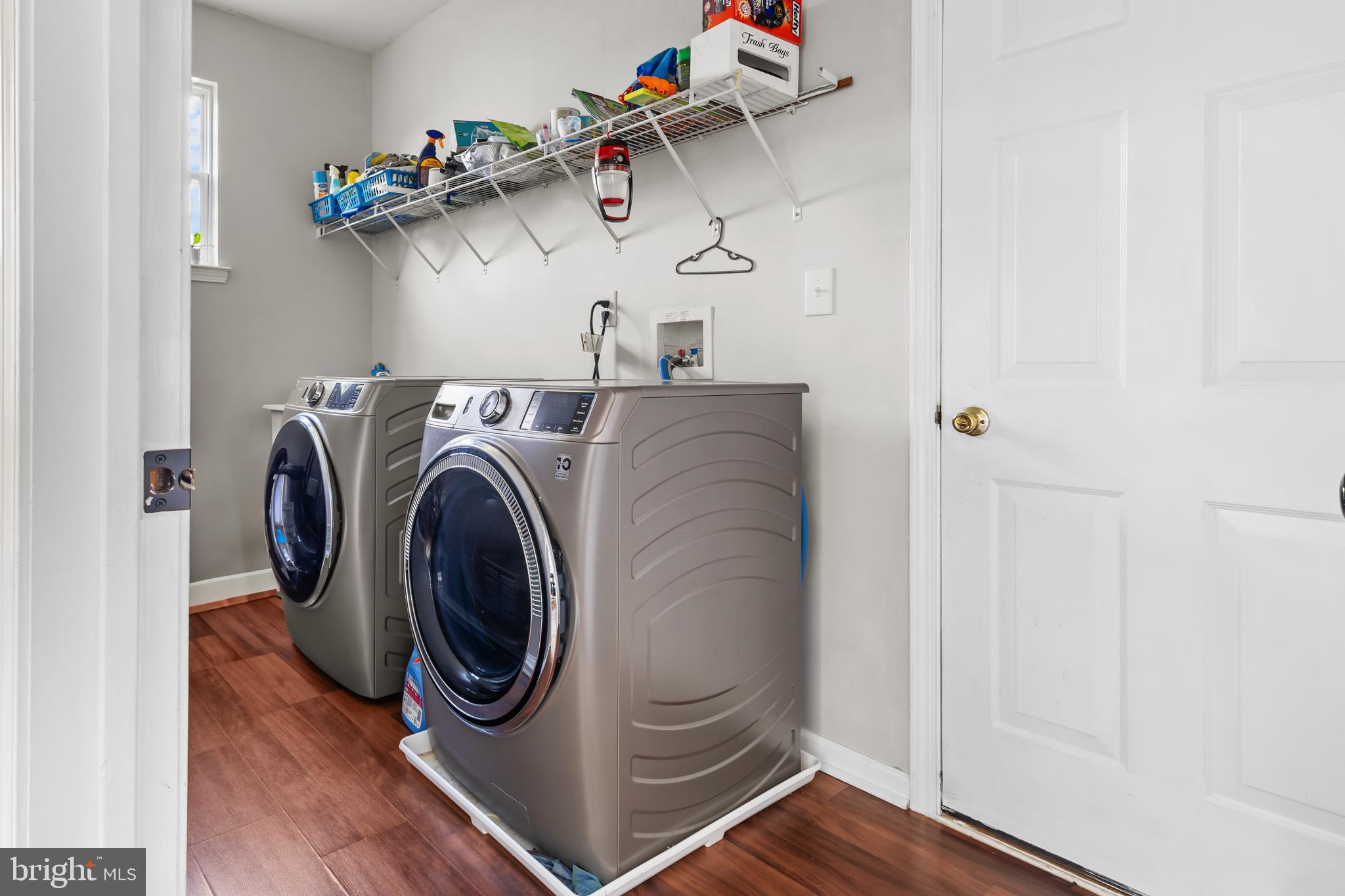 LANDIS POINTE - Residential