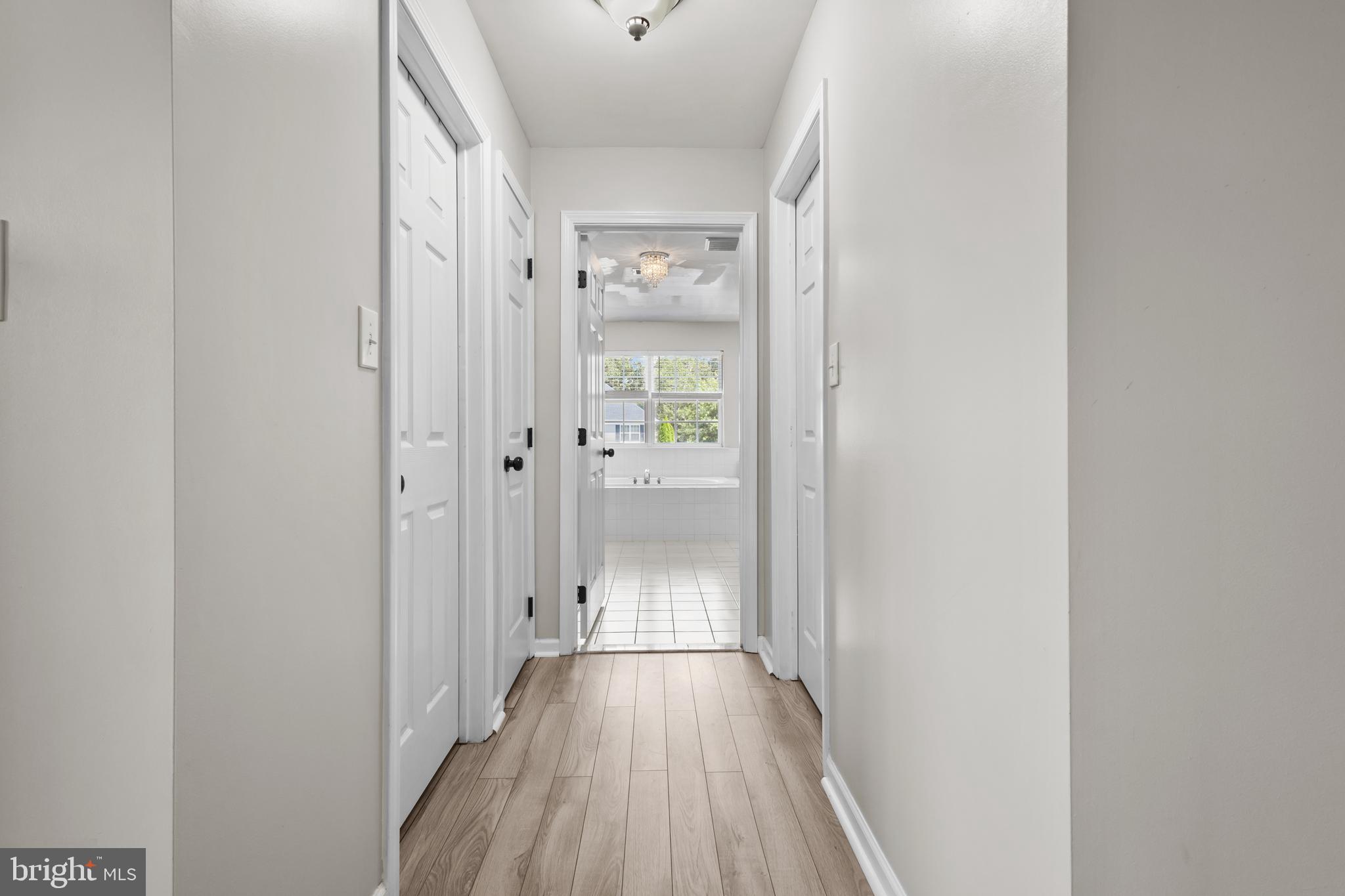 LANDIS POINTE - Residential