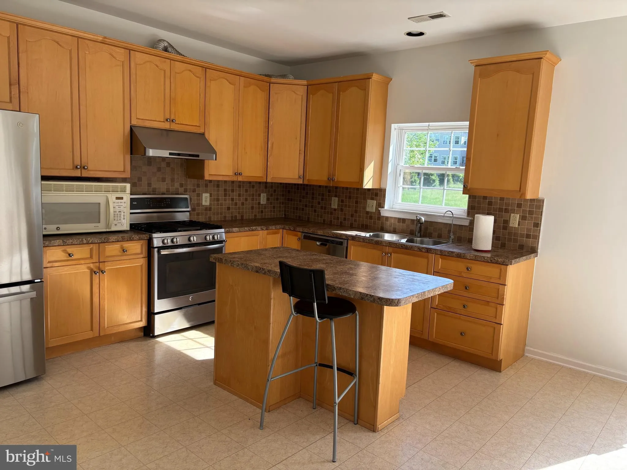 Colmar, Pennsylvania 18915, United States, 3 Bedrooms Bedrooms, ,3 BathroomsBathrooms,Residential,Active,135635