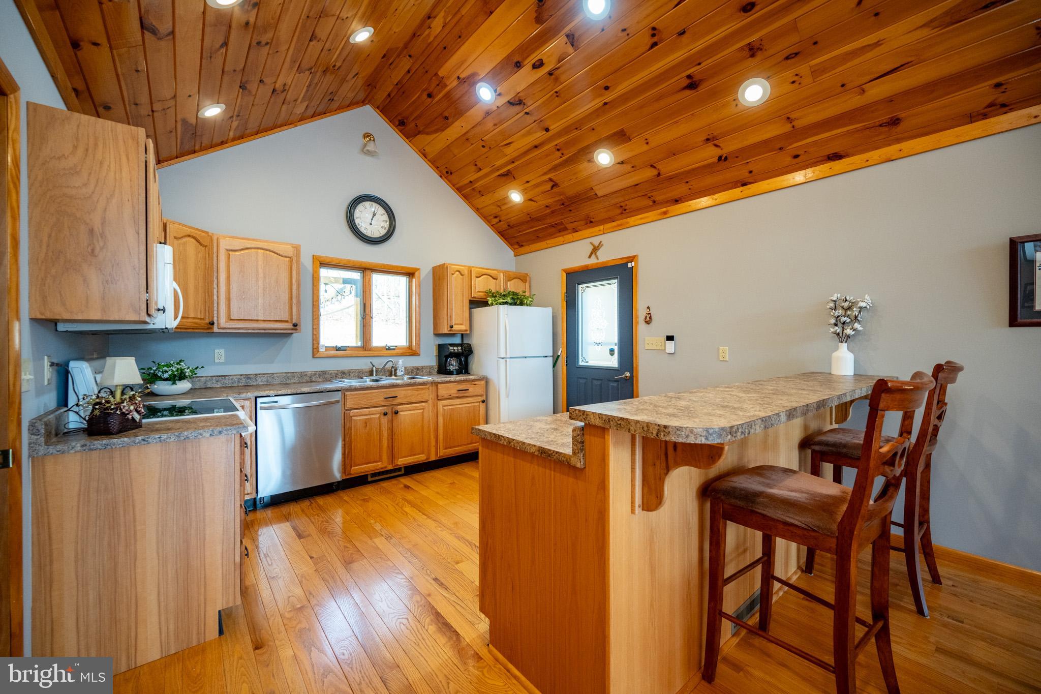 SUN VIEW HEIGHTS - Residential