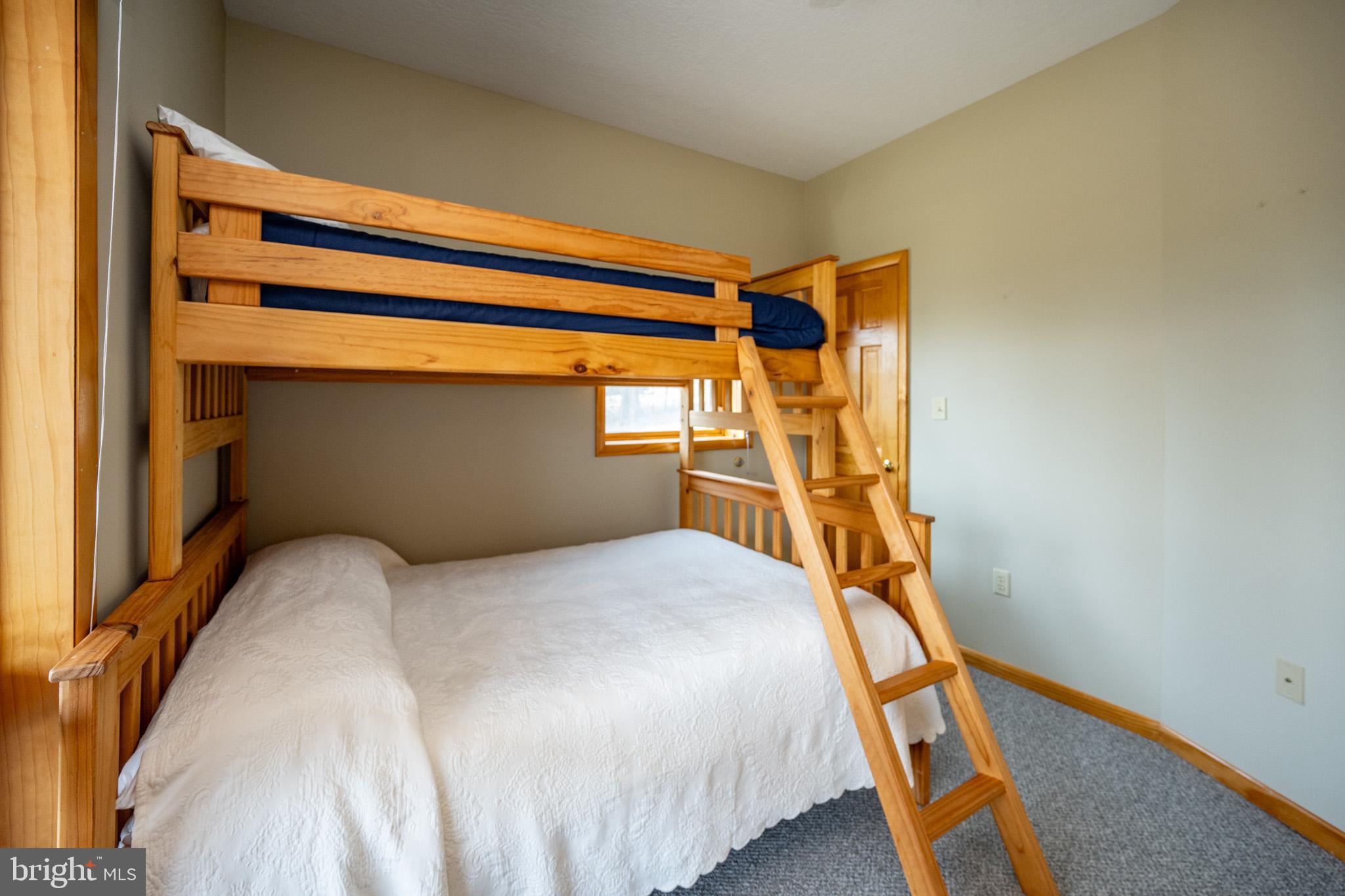 SUN VIEW HEIGHTS - Residential