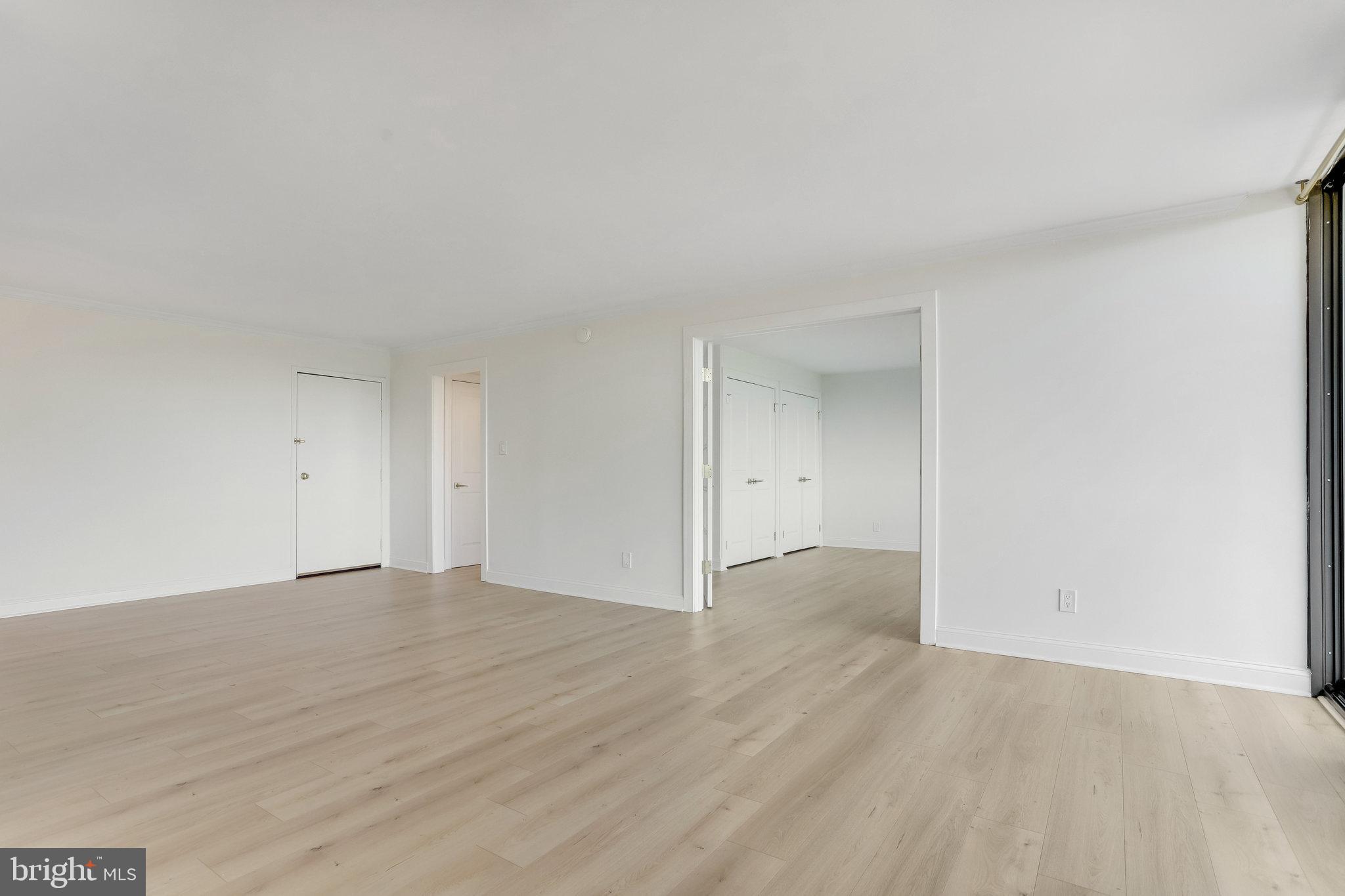 MADISON CONDOMINIUM - Residential