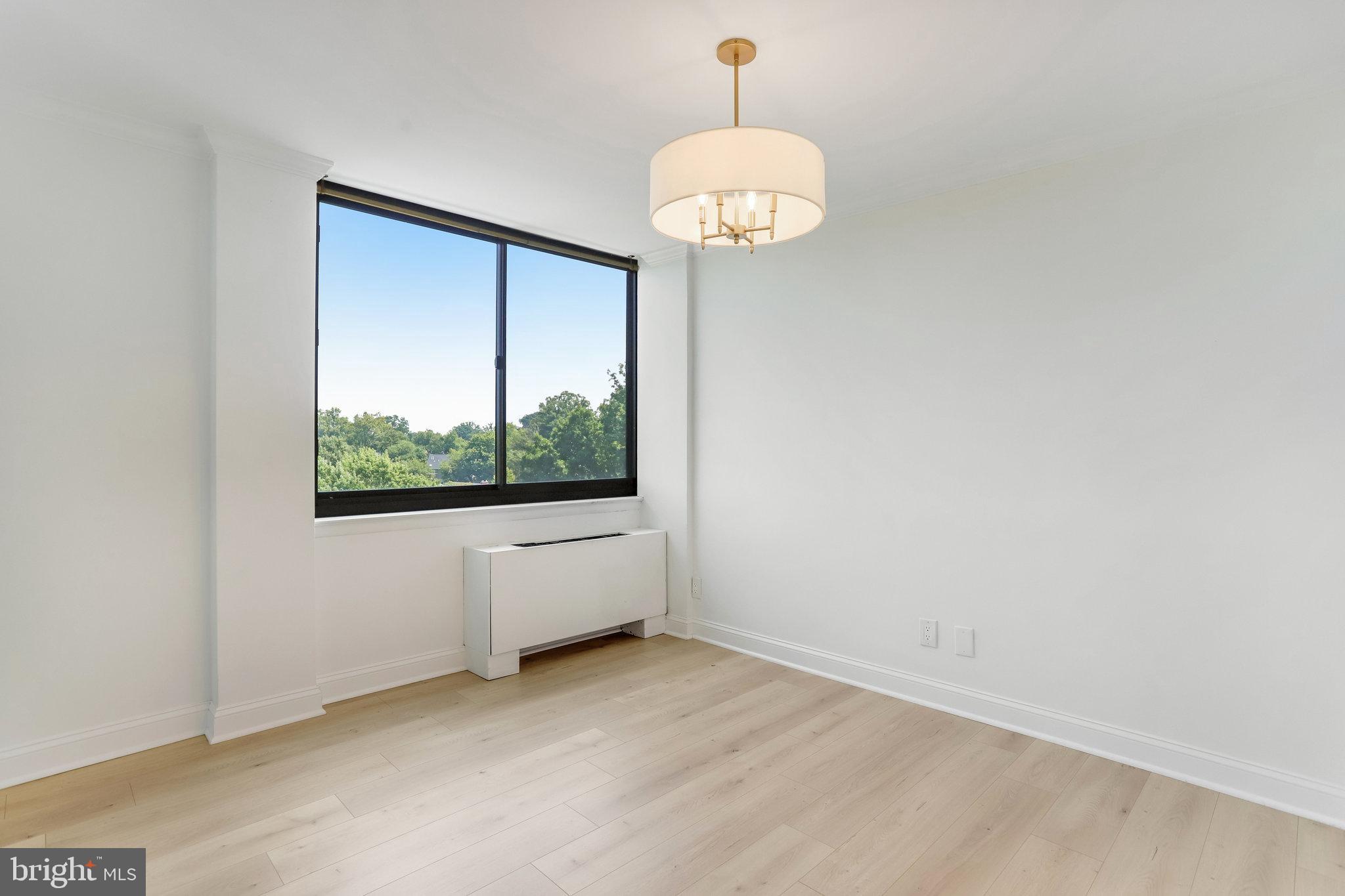 MADISON CONDOMINIUM - Residential