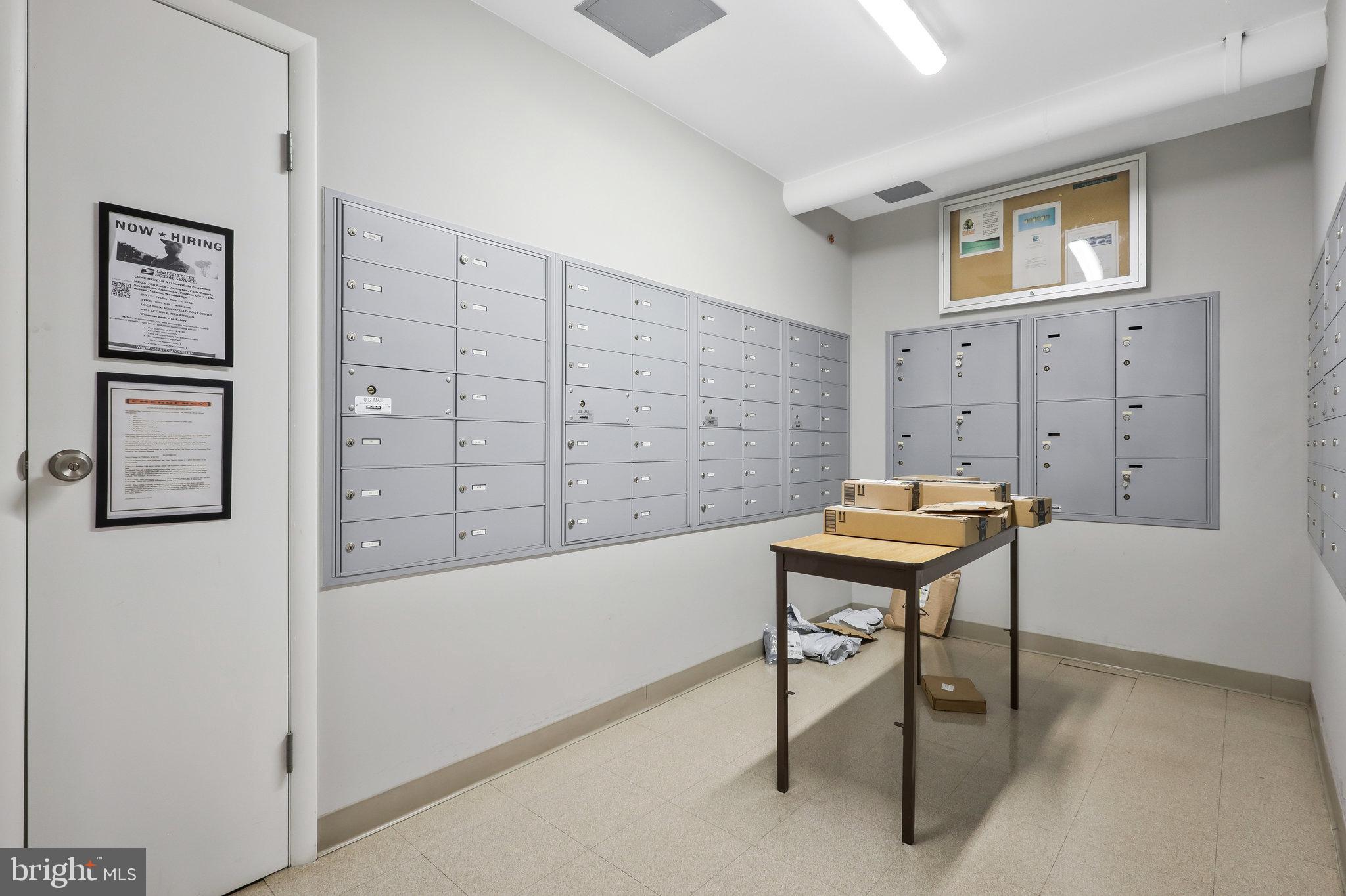 MADISON CONDOMINIUM - Residential