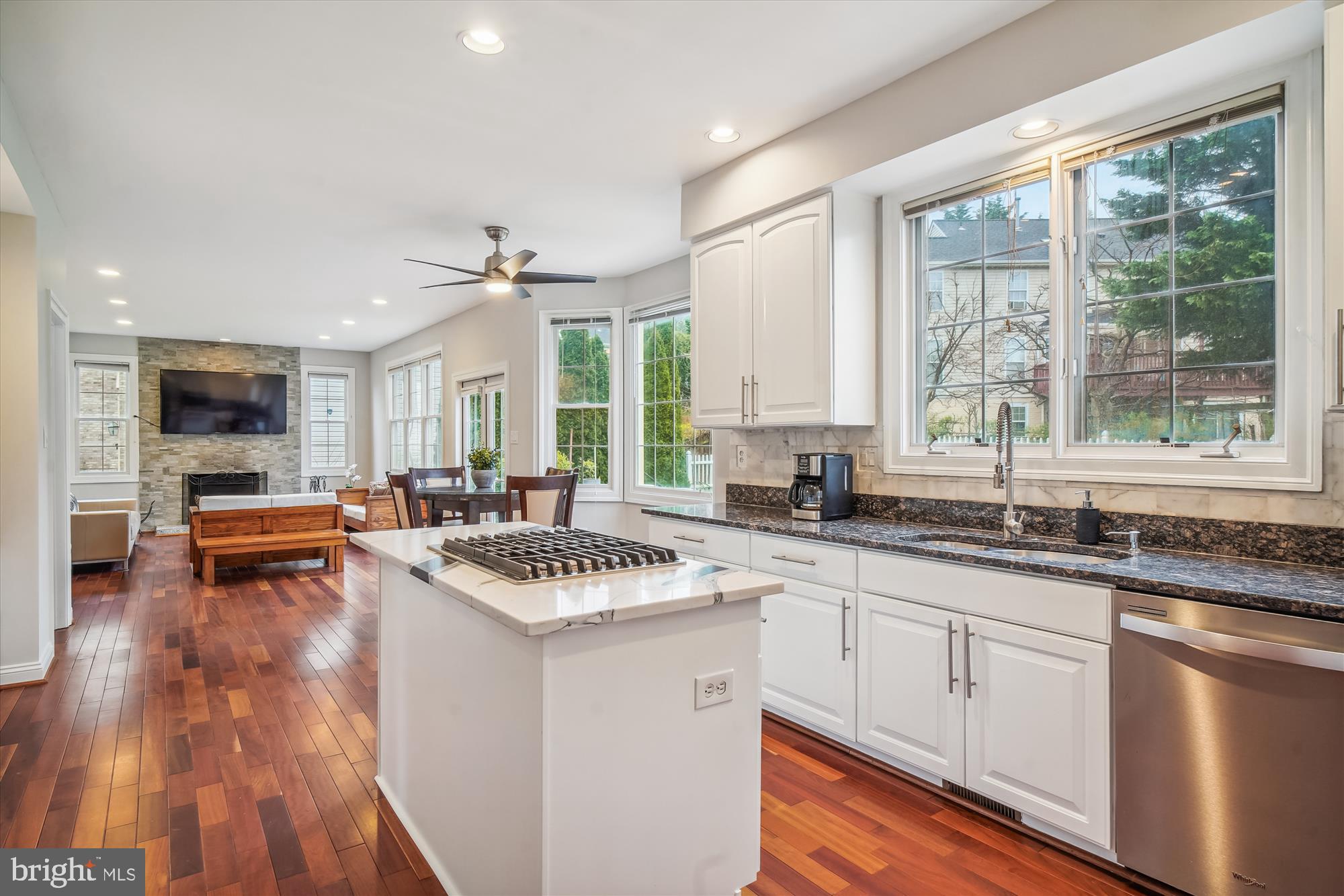 SENECA CROSSING - Residential