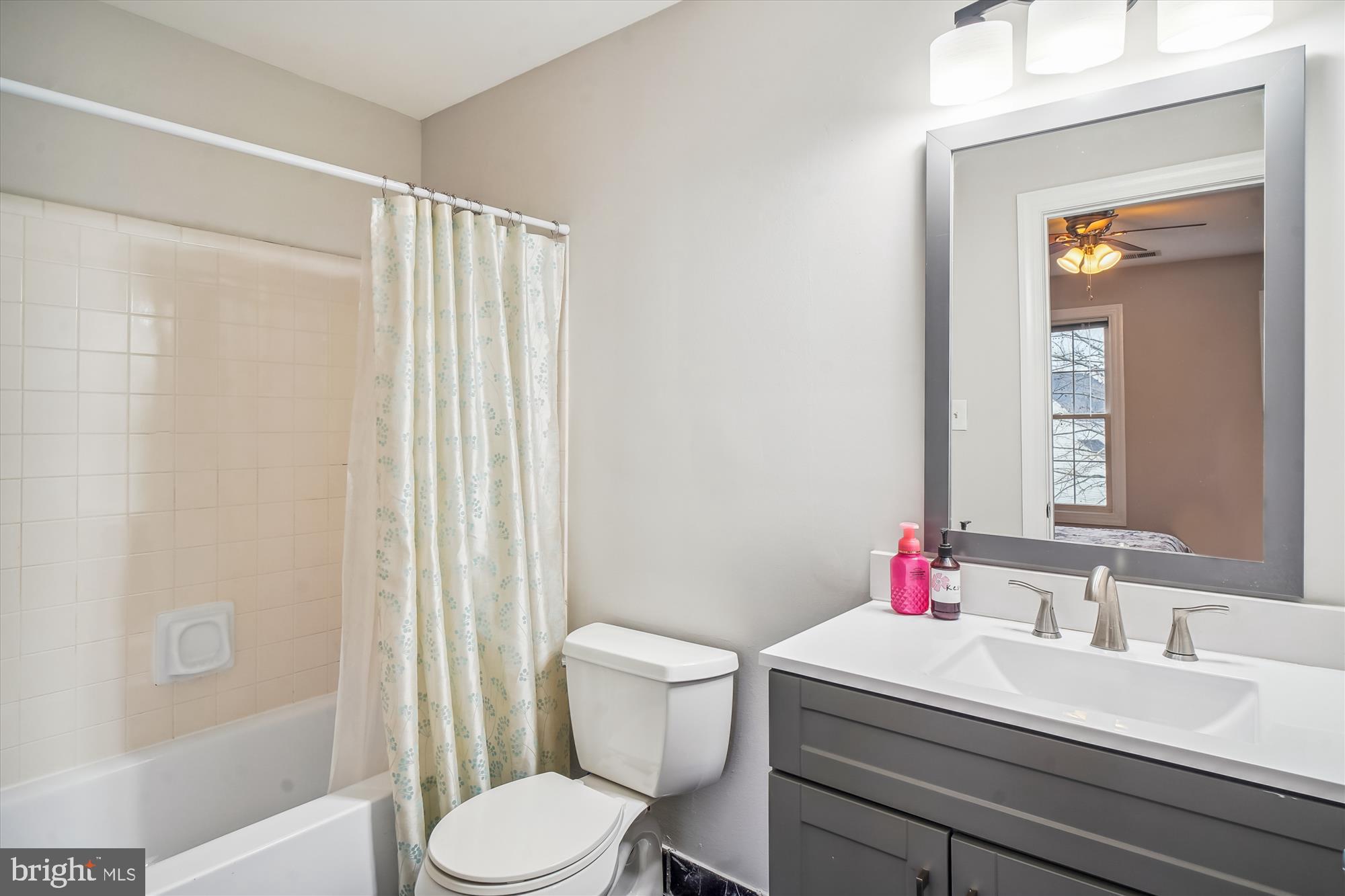 SENECA CROSSING - Residential