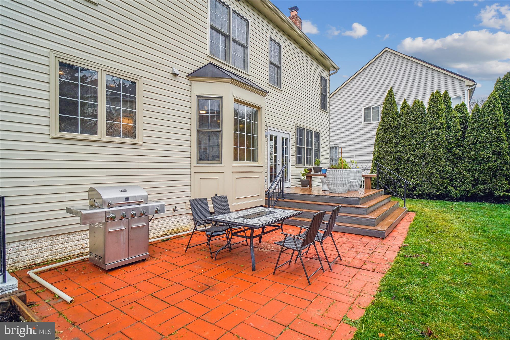 SENECA CROSSING - Residential