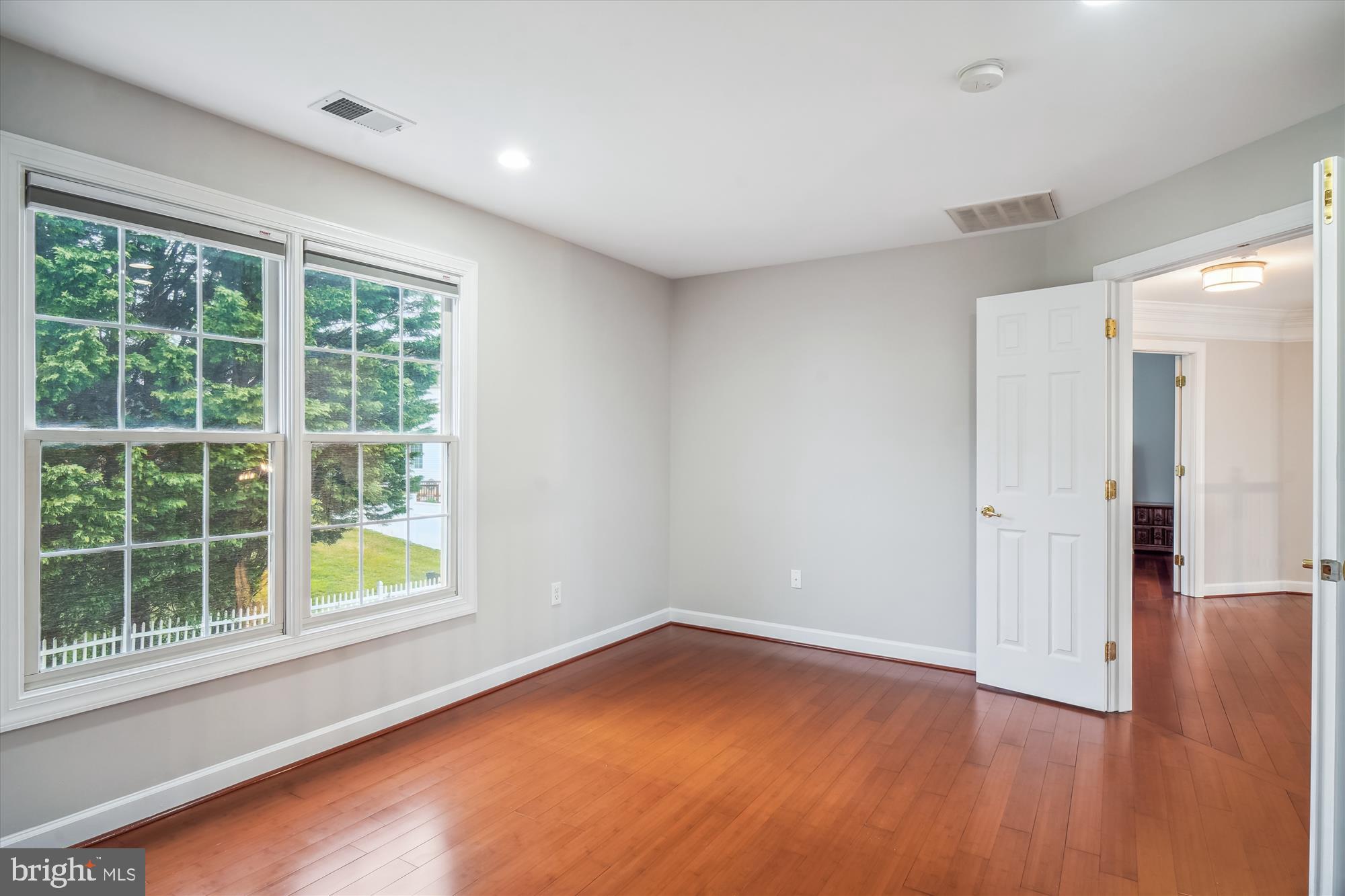 SENECA CROSSING - Residential