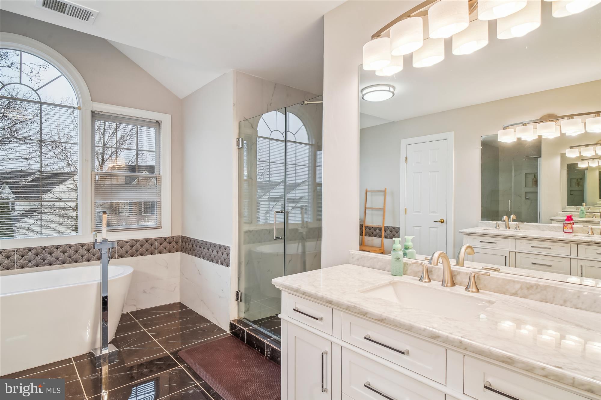 SENECA CROSSING - Residential