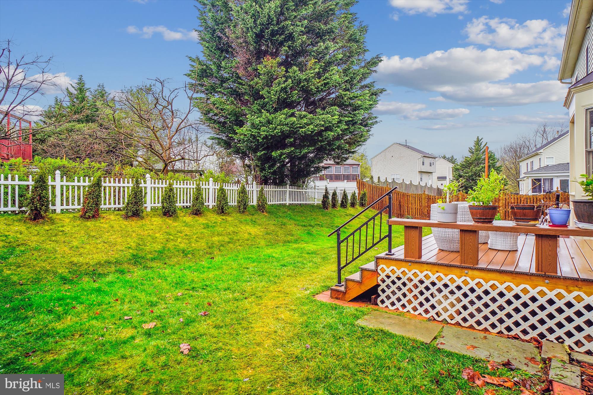 SENECA CROSSING - Residential