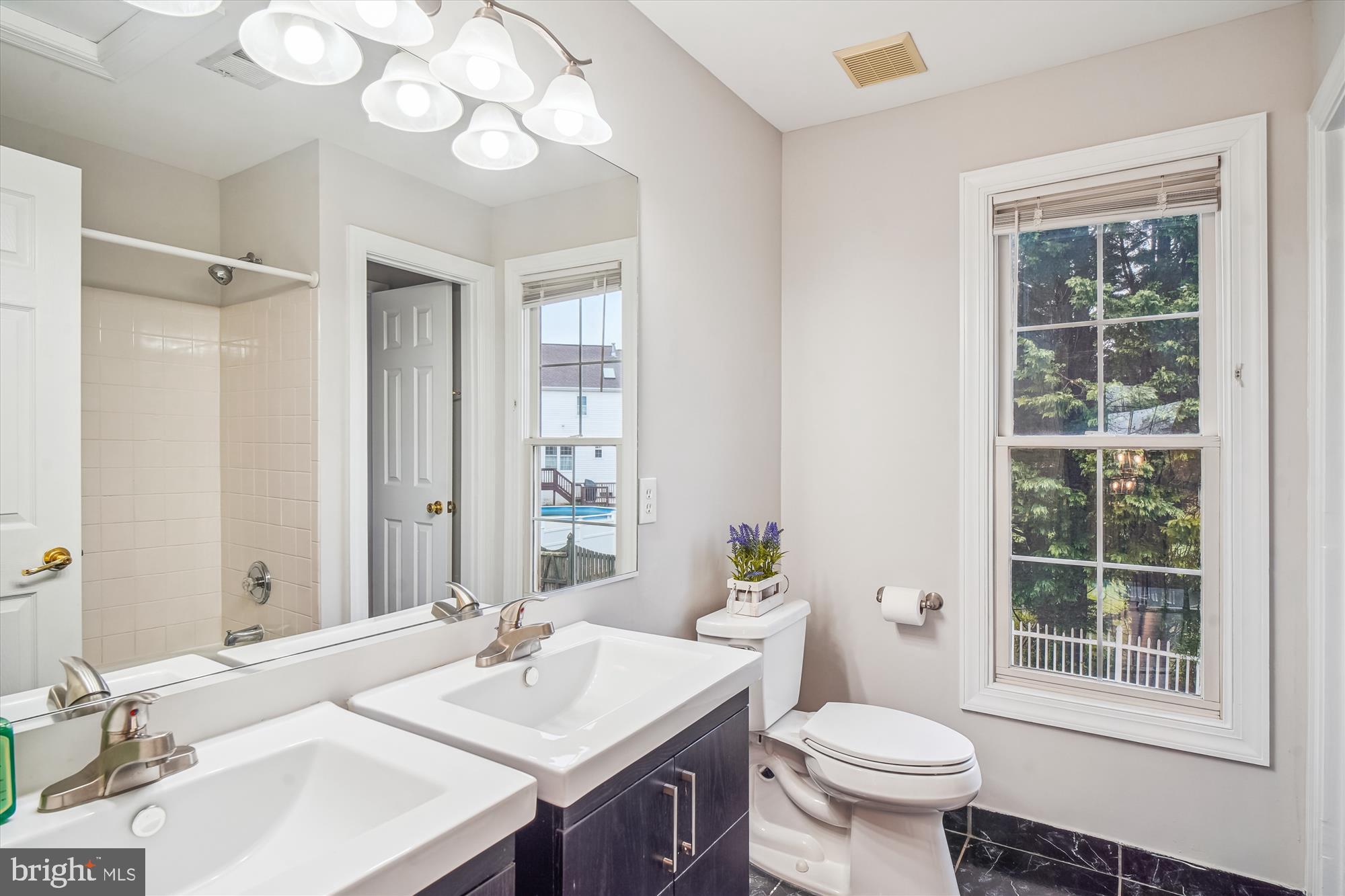 SENECA CROSSING - Residential