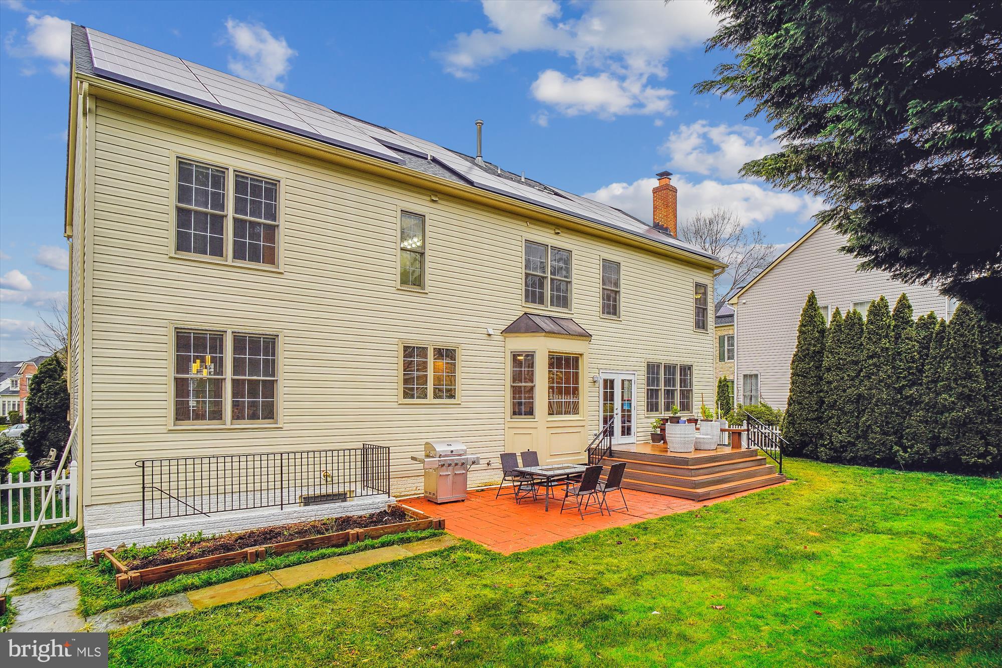 SENECA CROSSING - Residential