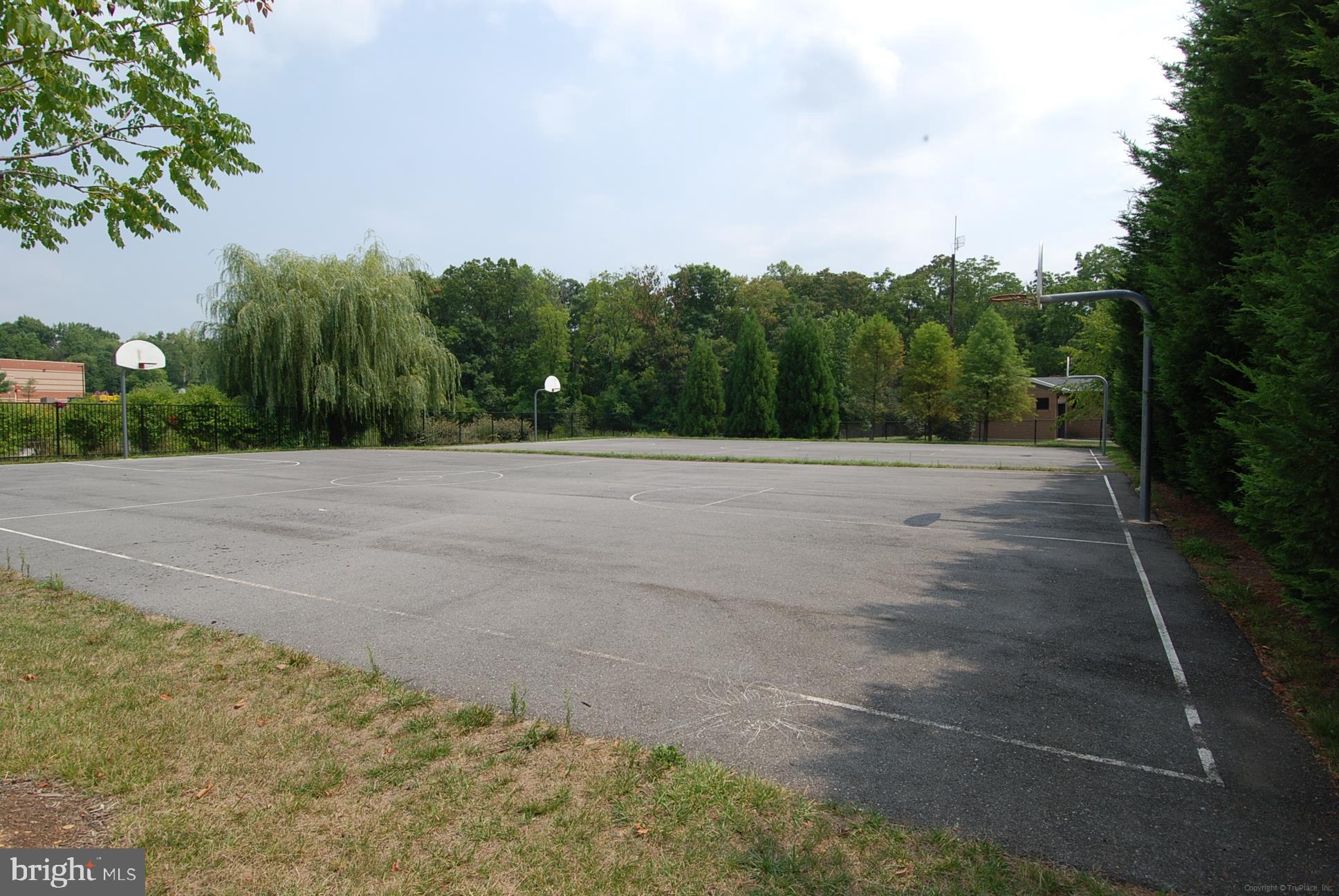 SENECA CROSSING - Residential