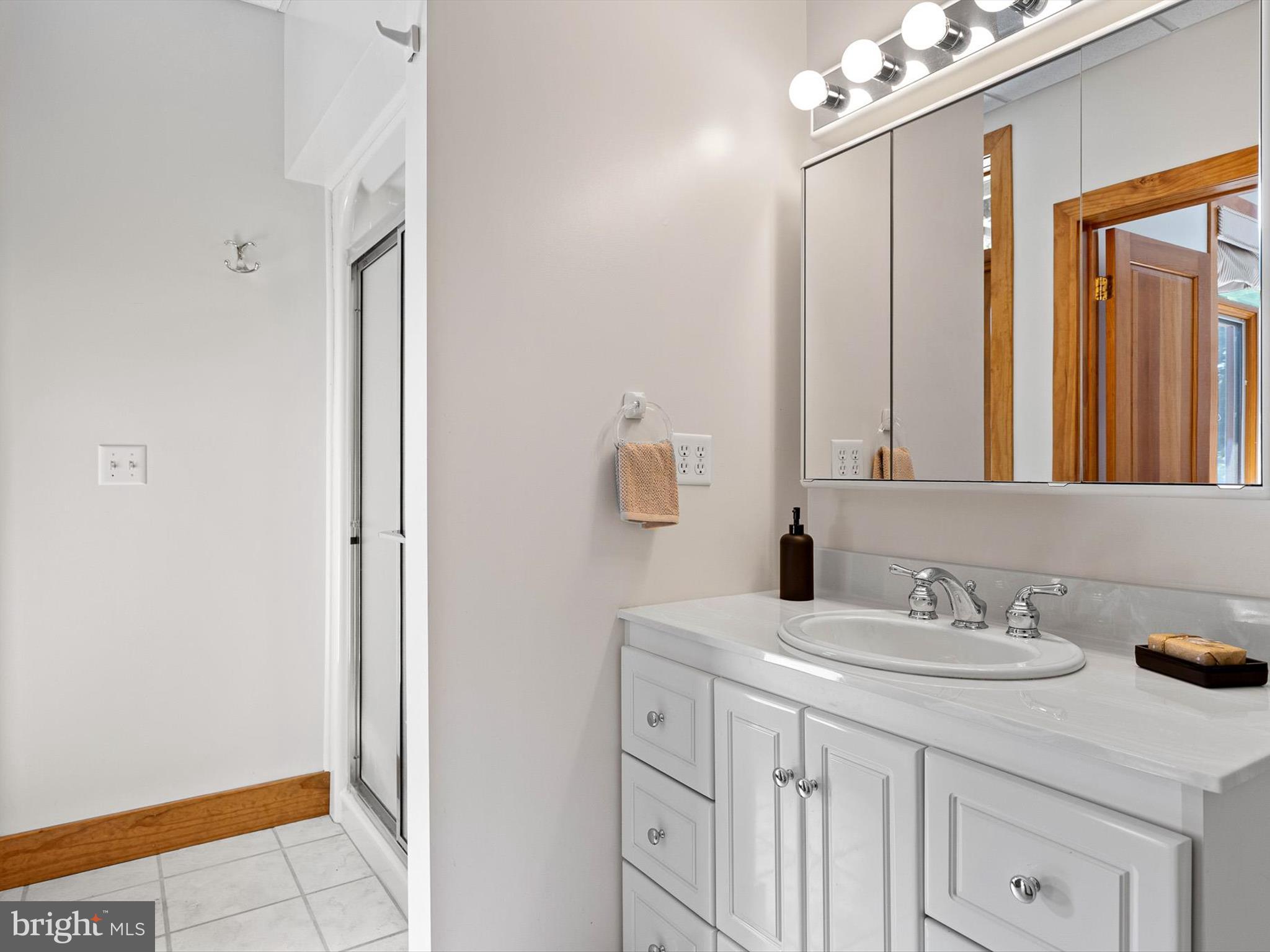 KNIGHTS ISLAND PRESERVE - Residential