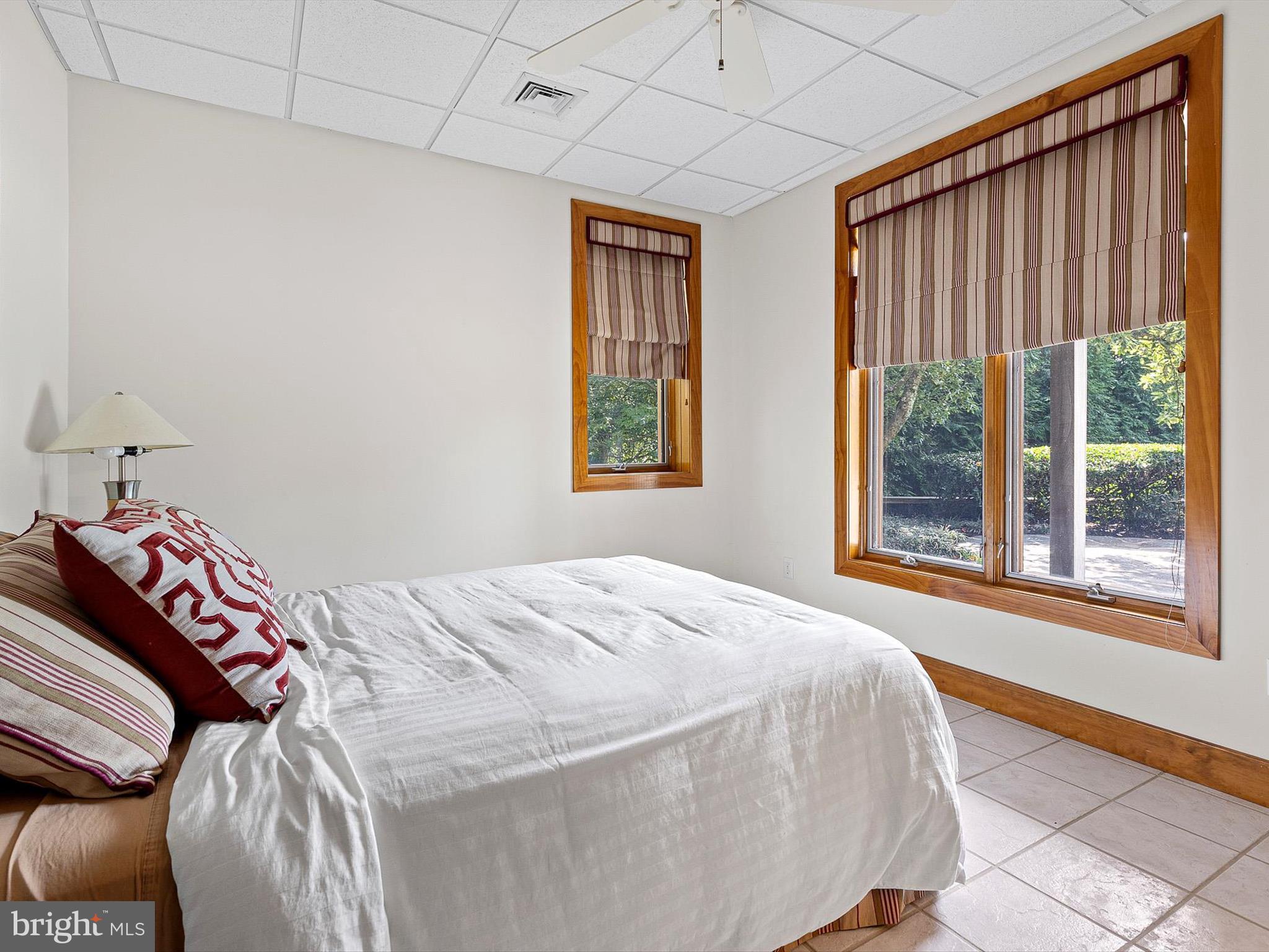 KNIGHTS ISLAND PRESERVE - Residential