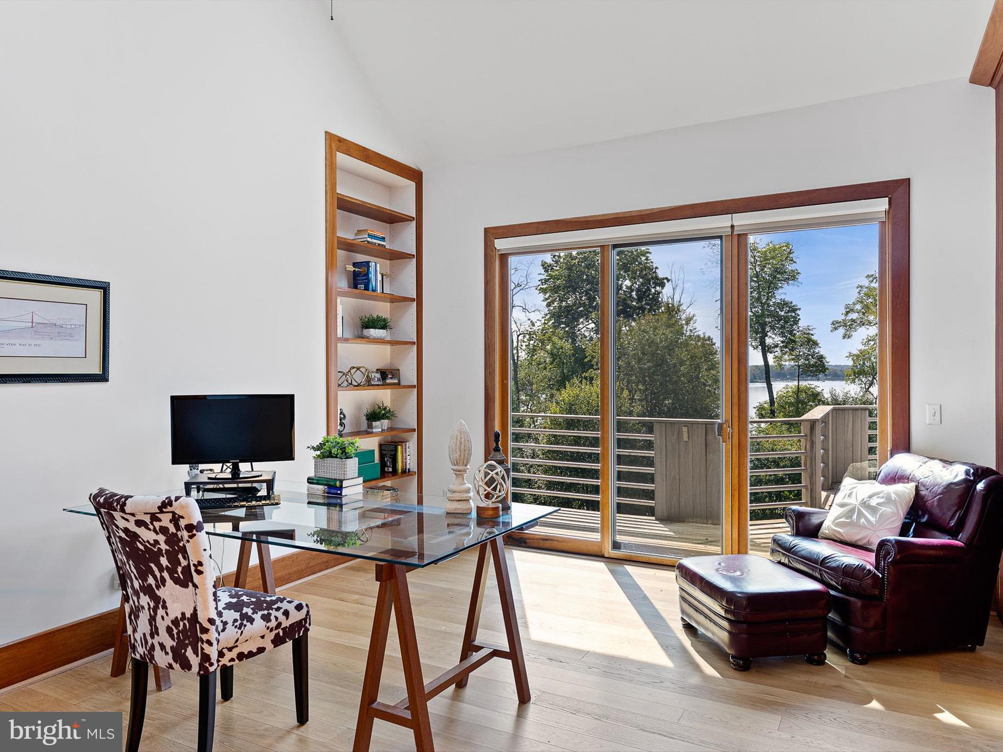 KNIGHTS ISLAND PRESERVE - Residential