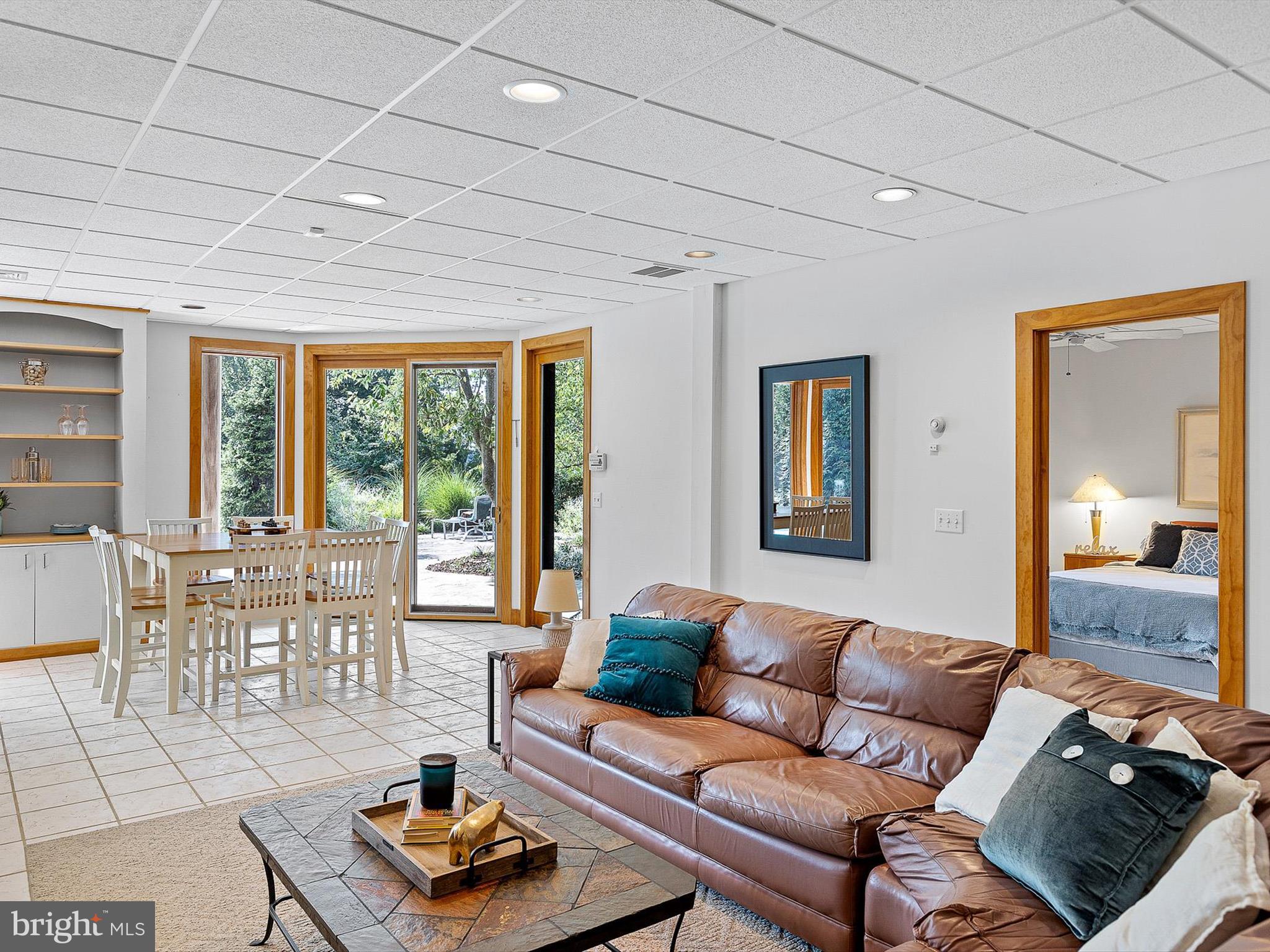 KNIGHTS ISLAND PRESERVE - Residential