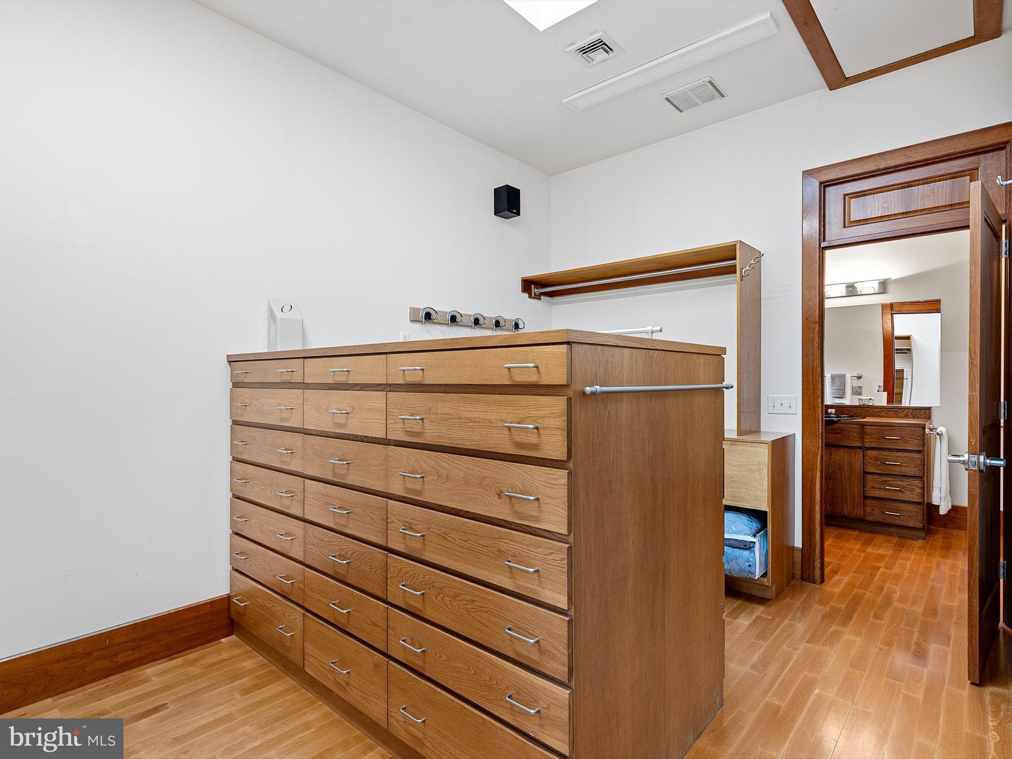 KNIGHTS ISLAND PRESERVE - Residential