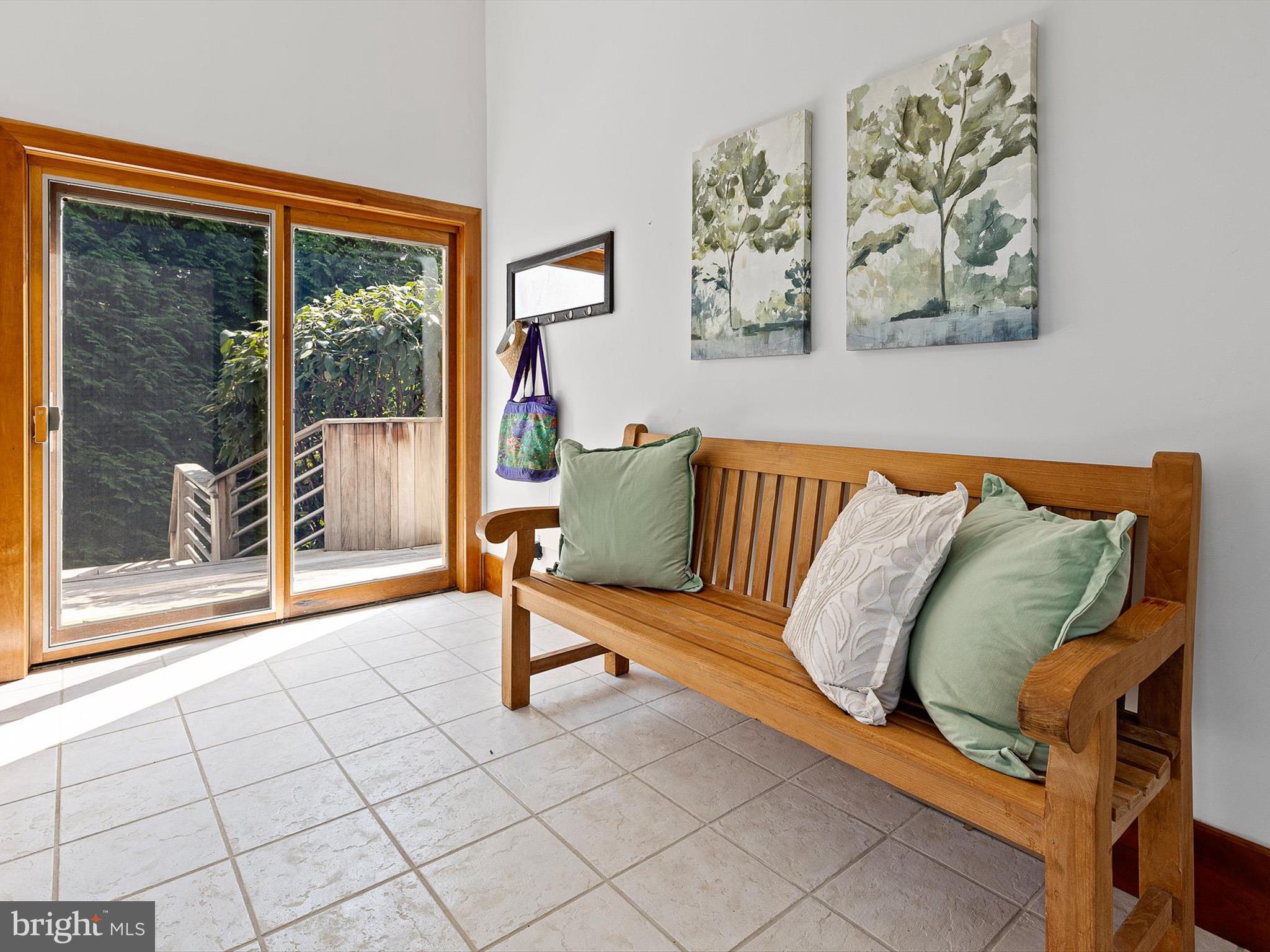 KNIGHTS ISLAND PRESERVE - Residential